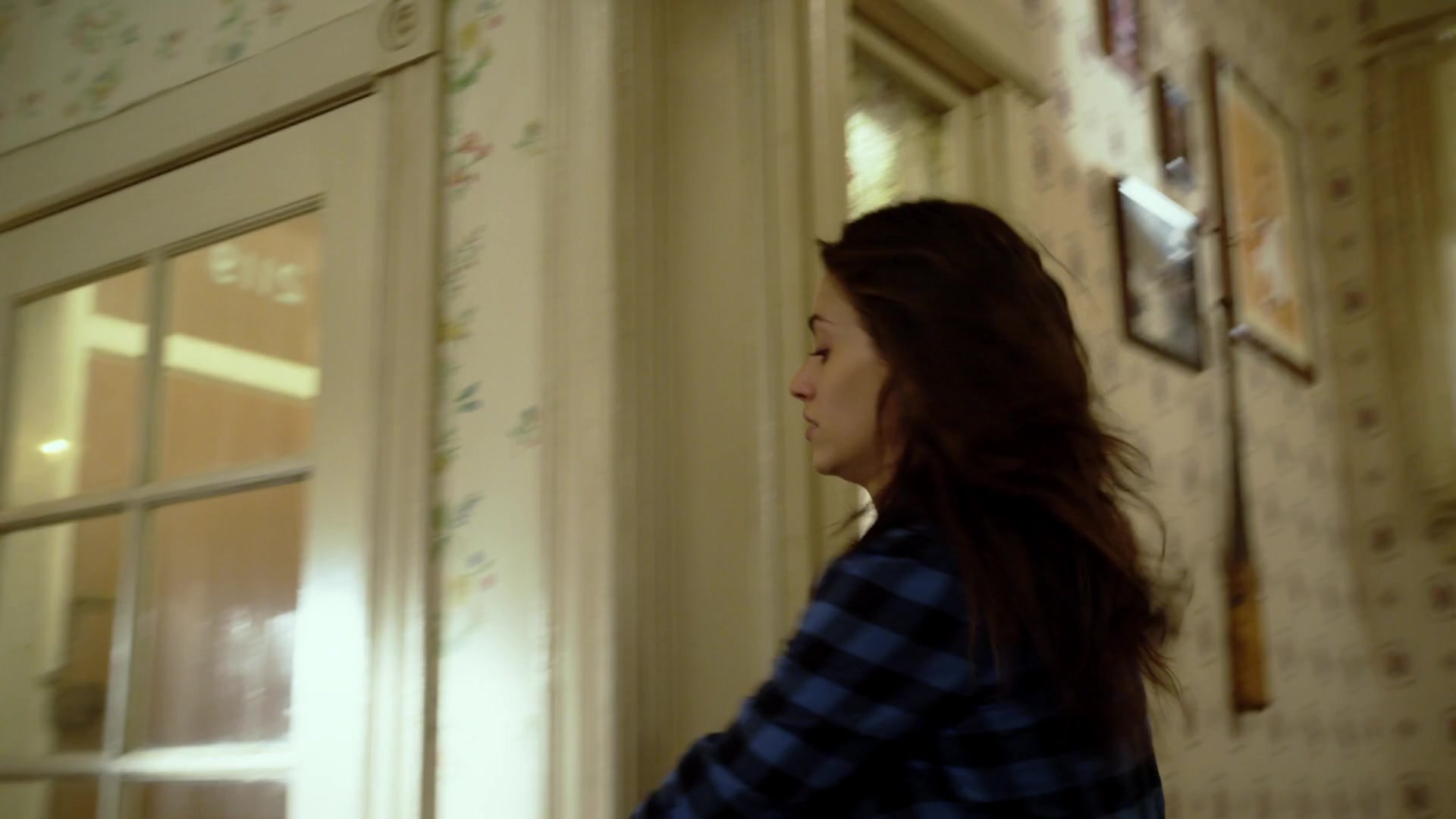 Shameless_US_S01E03_1080p_ERW_001535.jpg