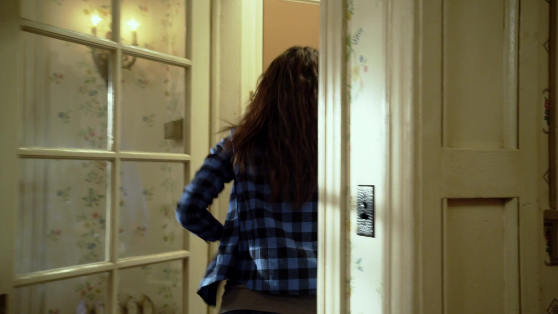 Shameless_US_S01E03_1080p_ERW_001539.jpg