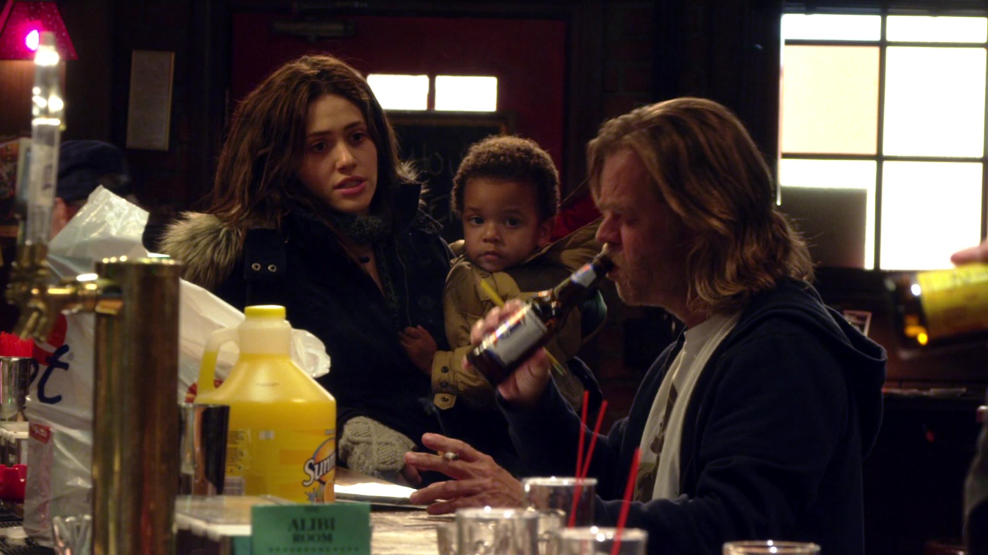 Shameless_US_S01E03_1080p_ERW_003064.jpg