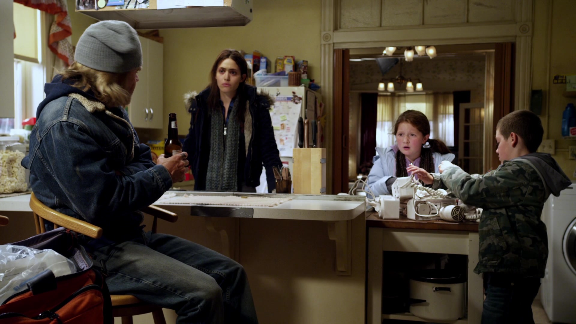 Shameless_US_S01E03_1080p_ERW_004300.jpg
