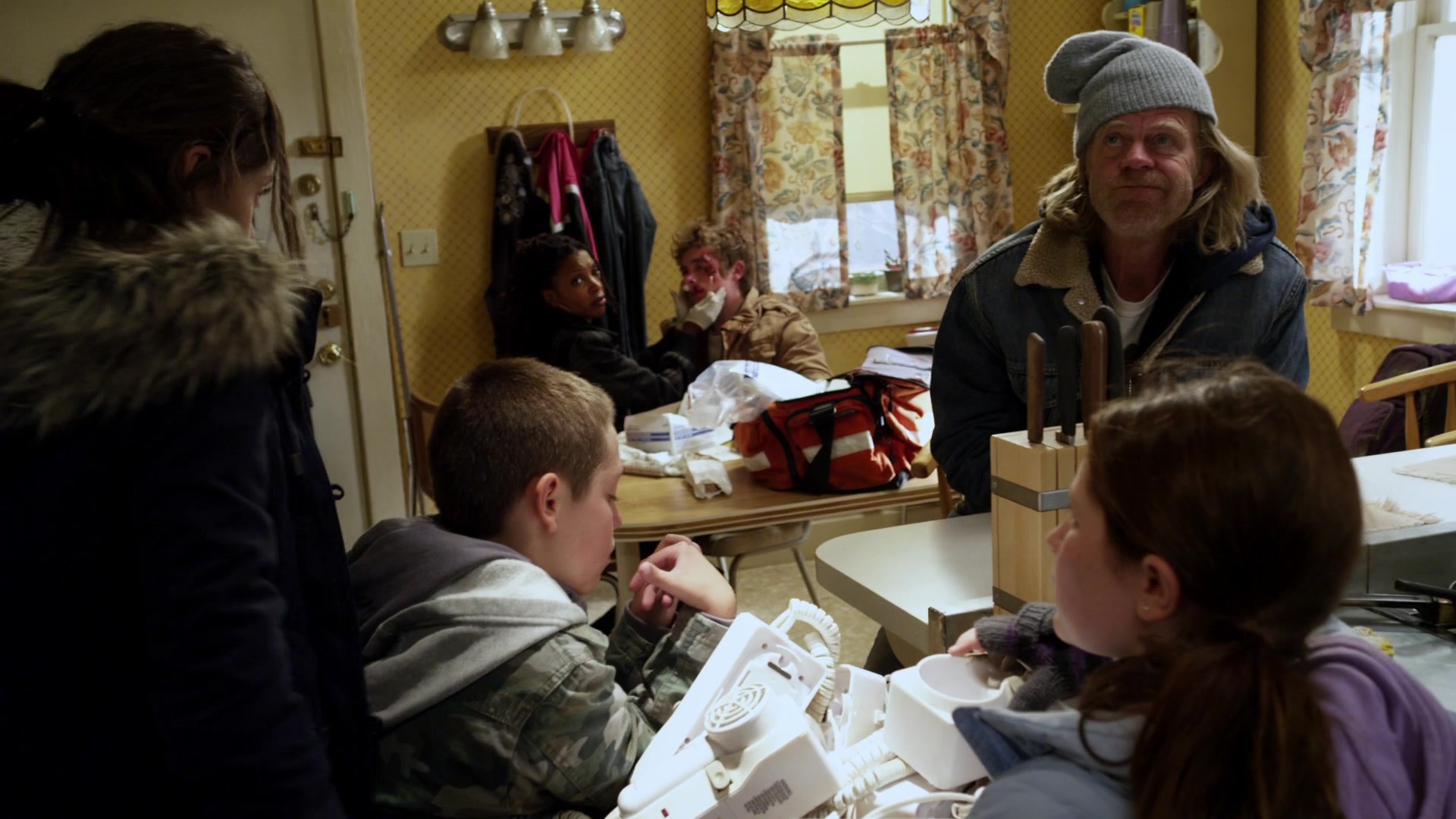 Shameless_US_S01E03_1080p_ERW_004434.jpg