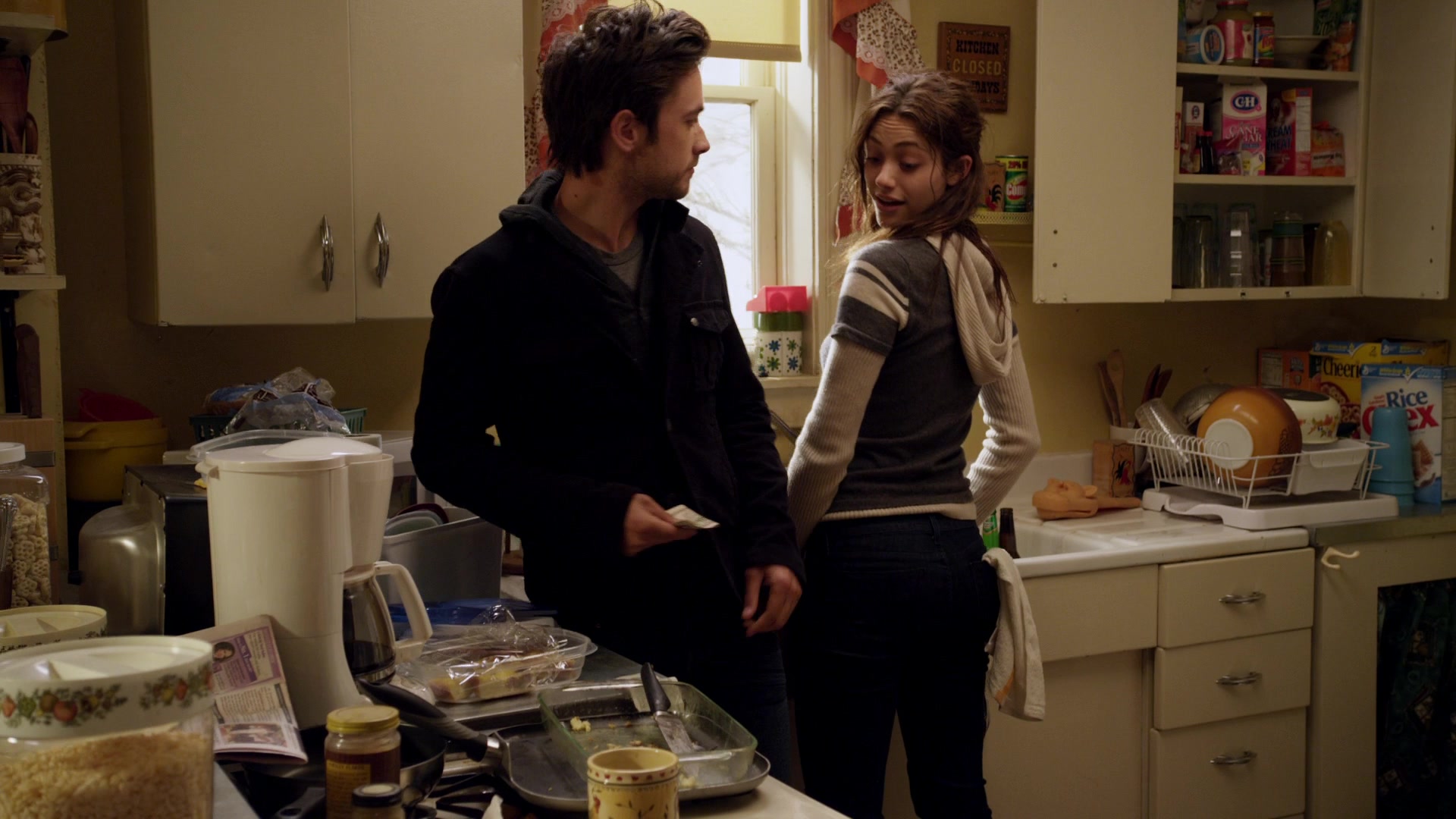 Shameless_US_S01E04_1080p_ERW_001163.jpg
