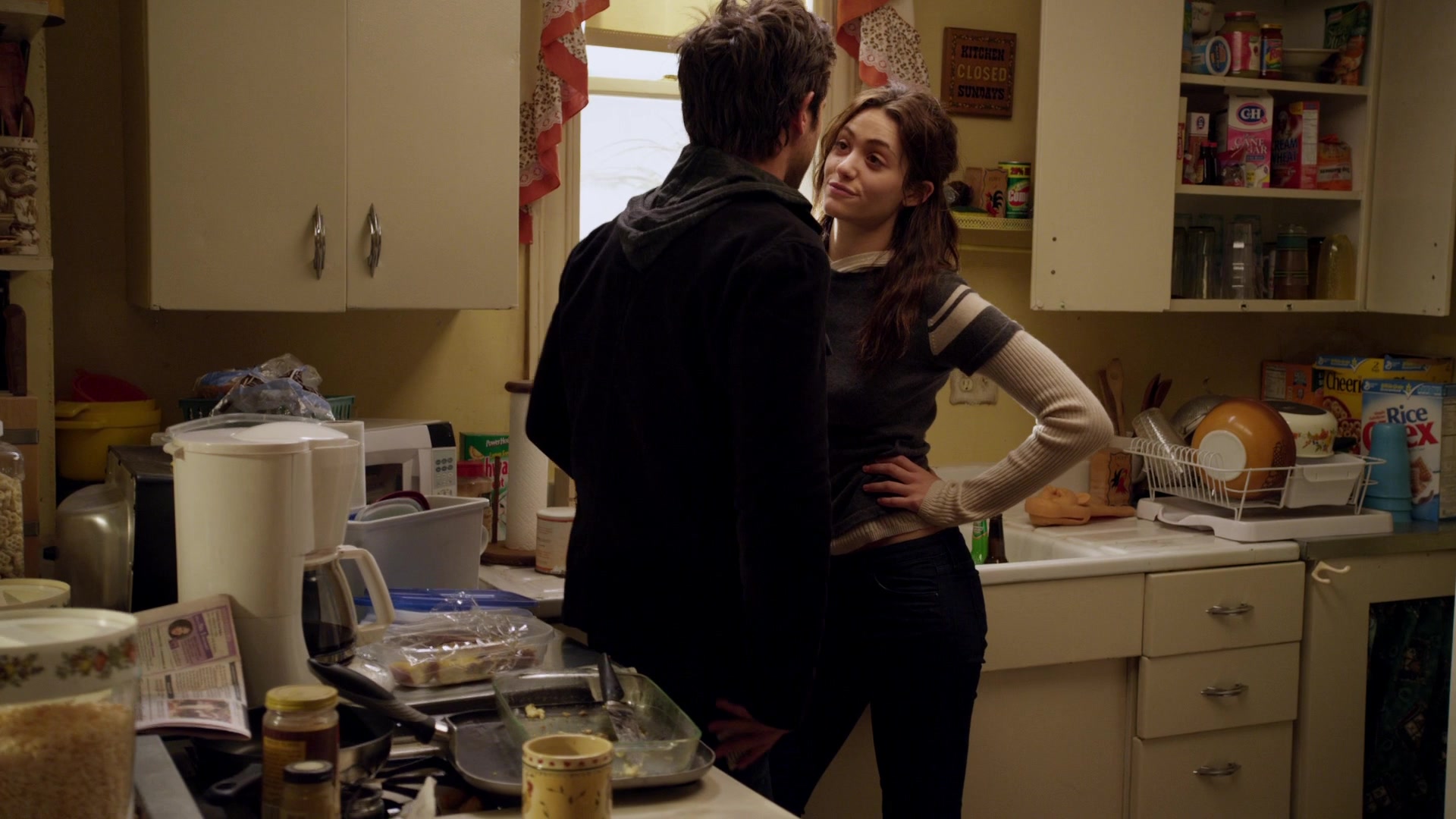 Shameless_US_S01E04_1080p_ERW_001167.jpg