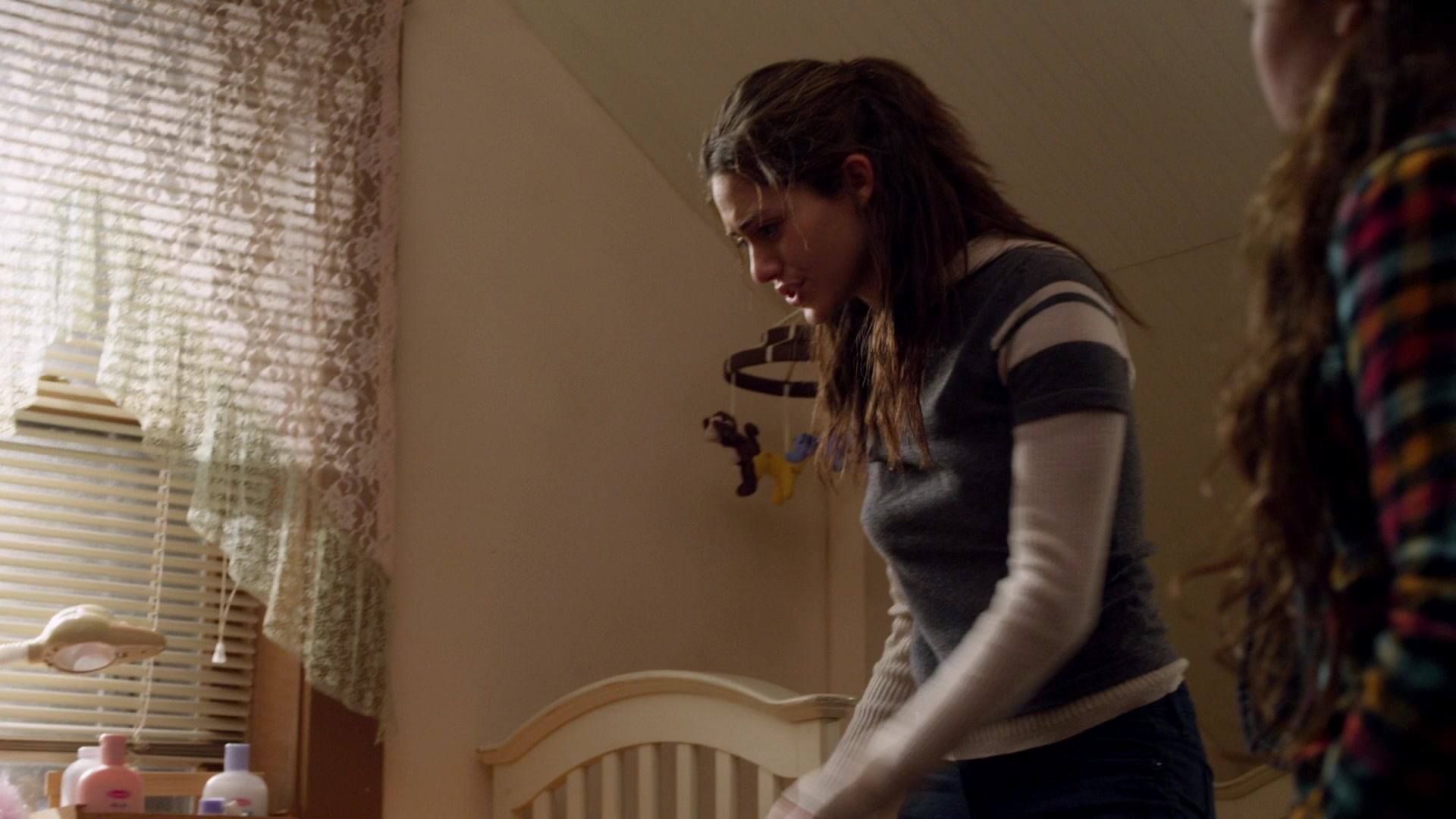 Shameless_US_S01E04_1080p_ERW_001580.jpg