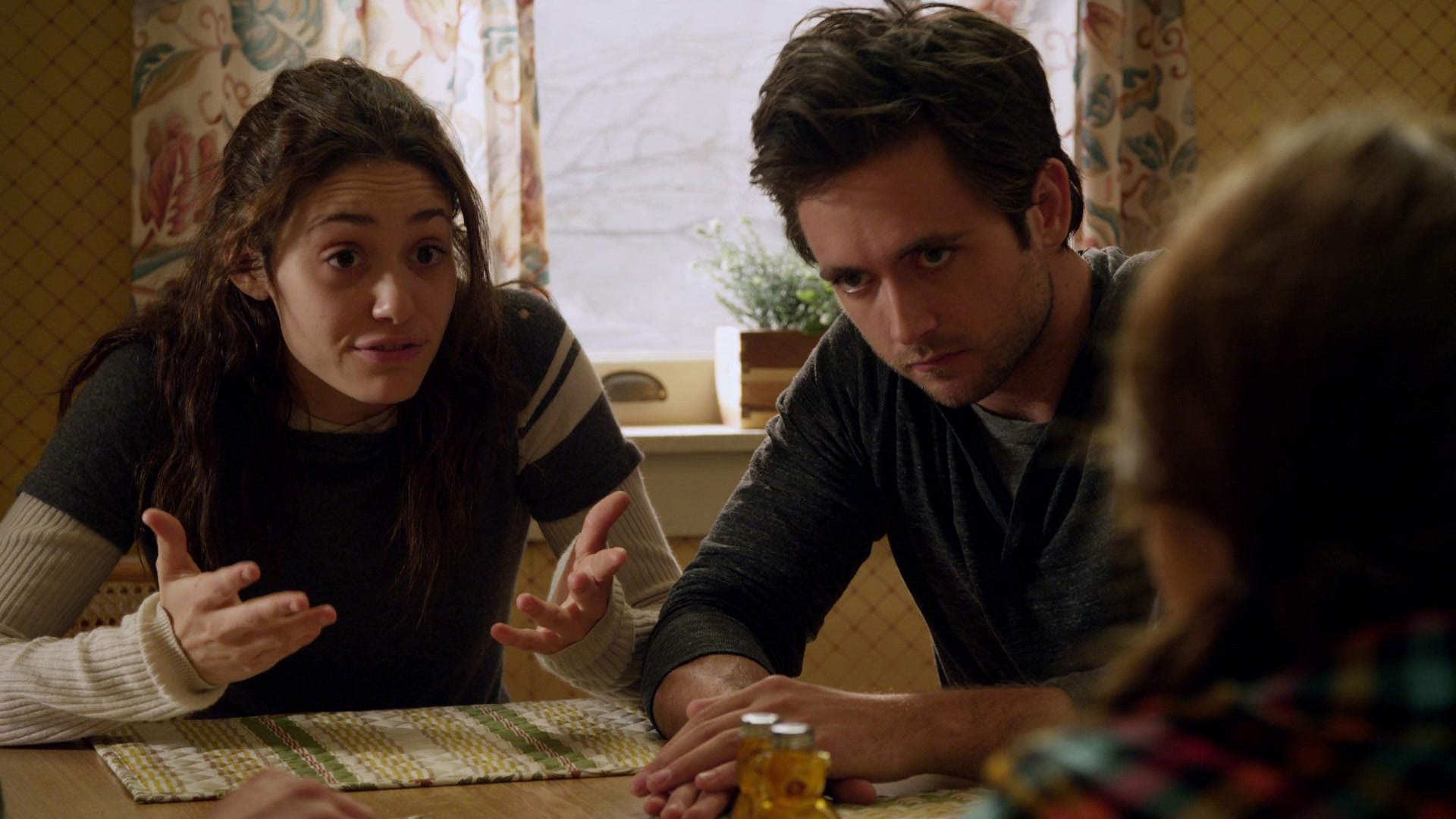 Shameless_US_S01E04_1080p_ERW_002463.jpg