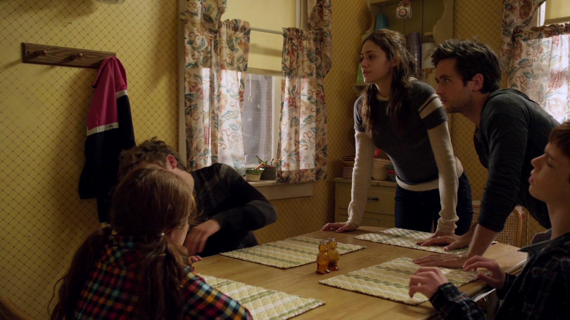 Shameless_US_S01E04_1080p_ERW_002547.jpg