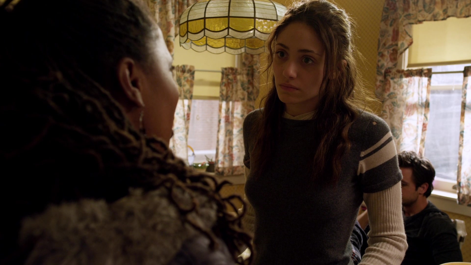 Shameless_US_S01E04_1080p_ERW_002574.jpg