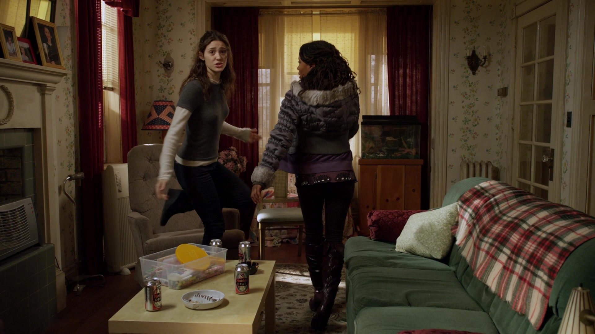 Shameless_US_S01E04_1080p_ERW_002600.jpg
