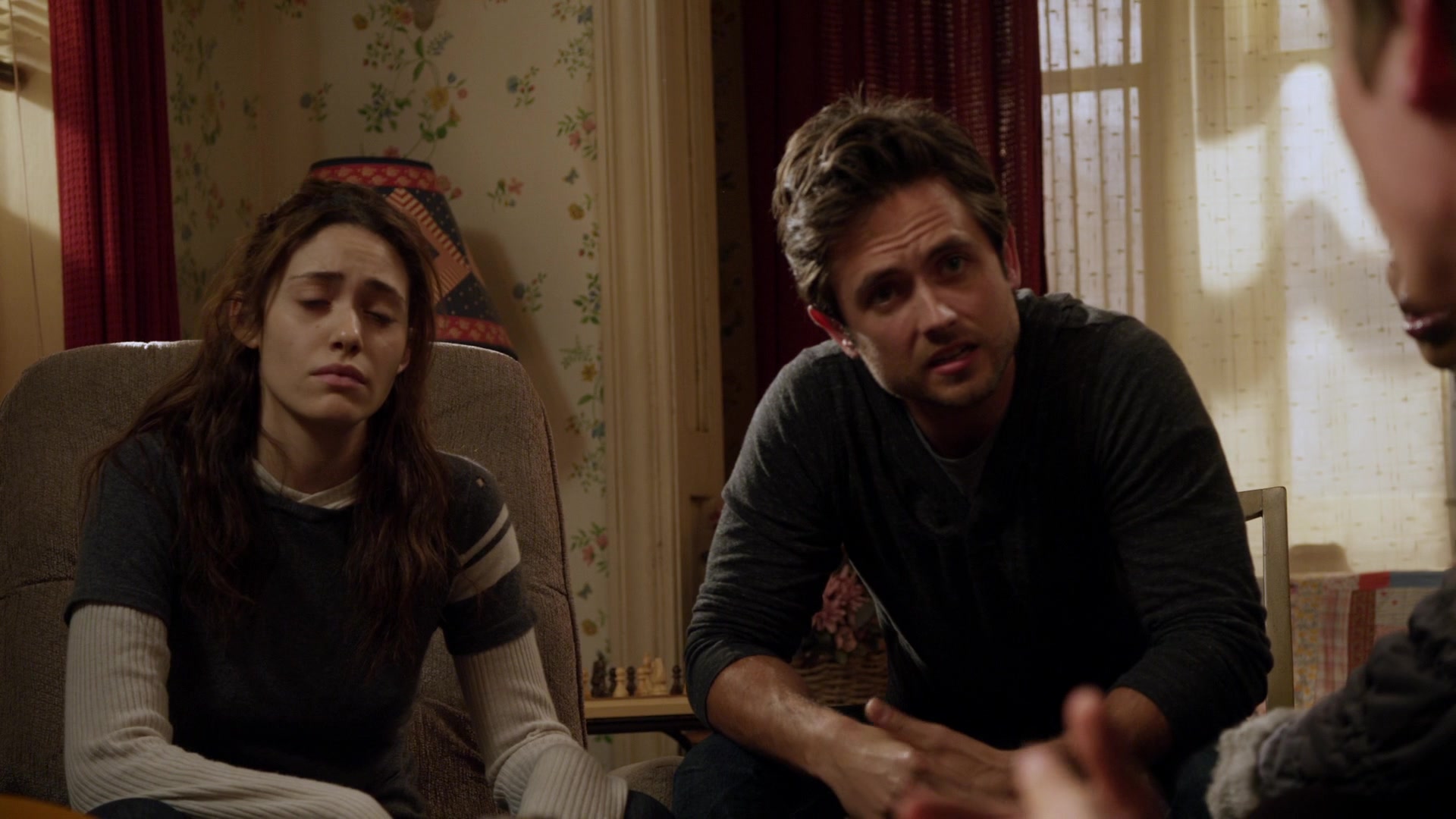 Shameless_US_S01E04_1080p_ERW_002623.jpg