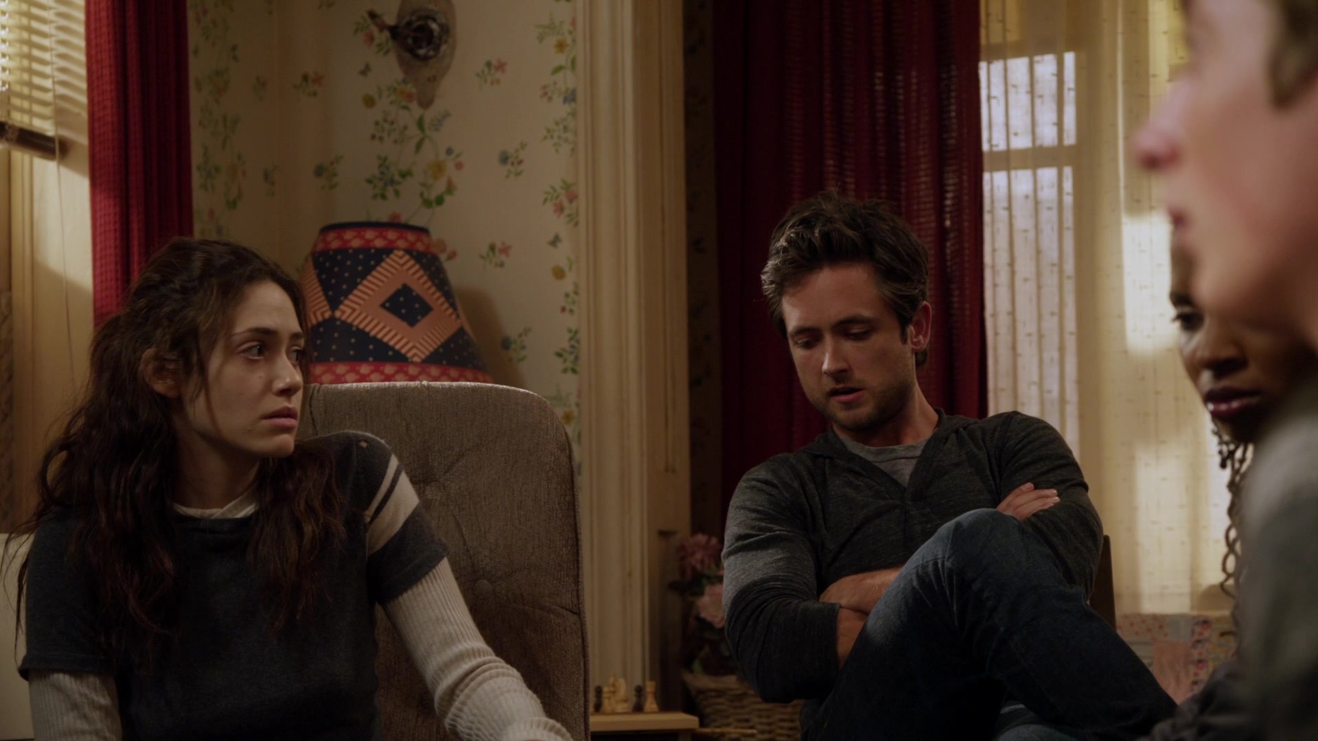 Shameless_US_S01E04_1080p_ERW_002678.jpg