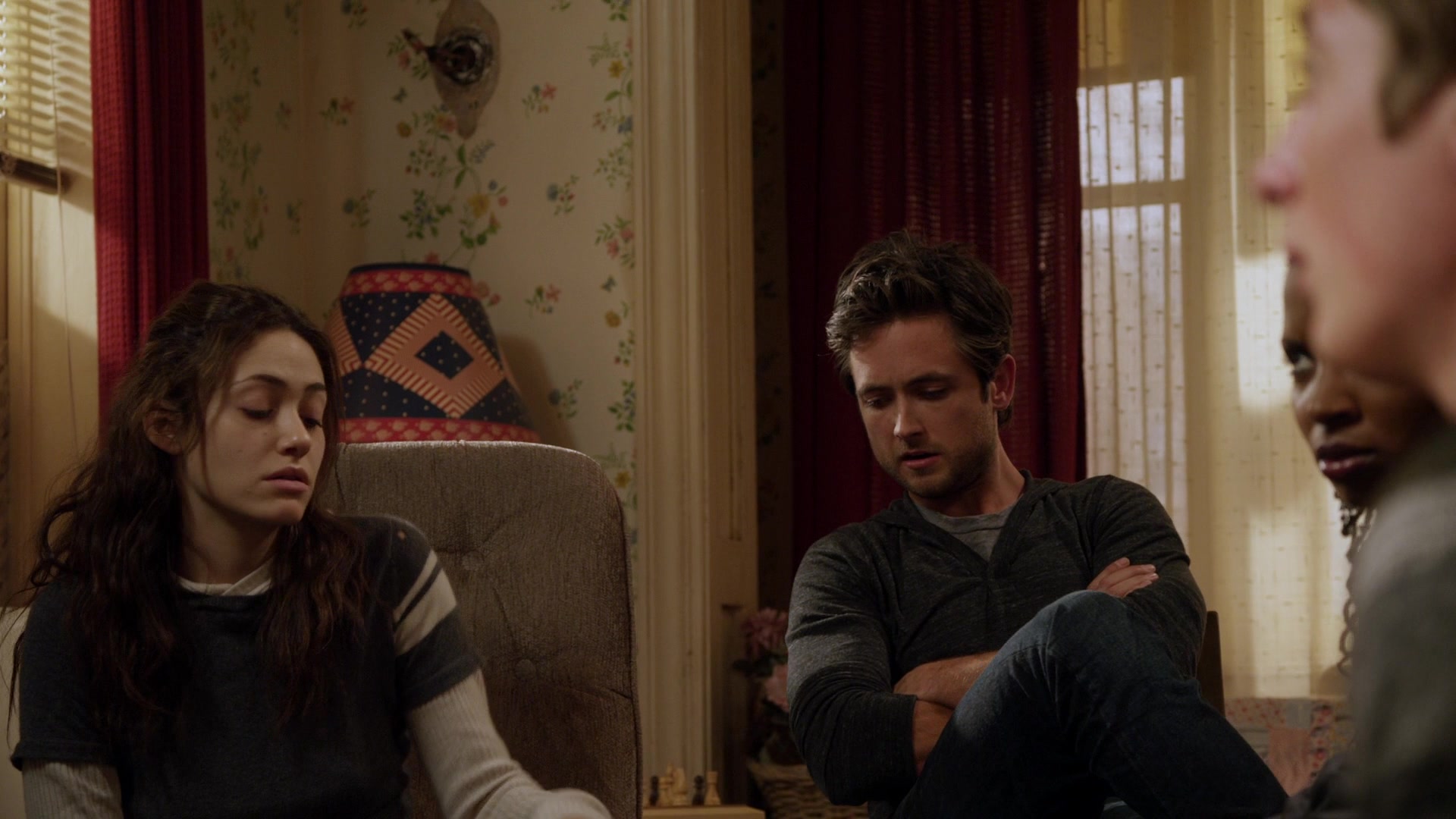 Shameless_US_S01E04_1080p_ERW_002679.jpg