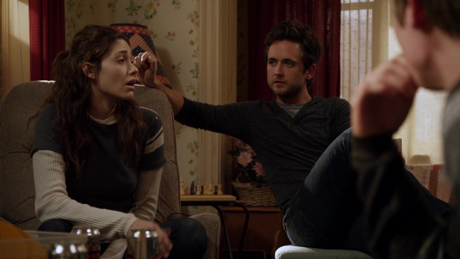 Shameless_US_S01E04_1080p_ERW_002700.jpg