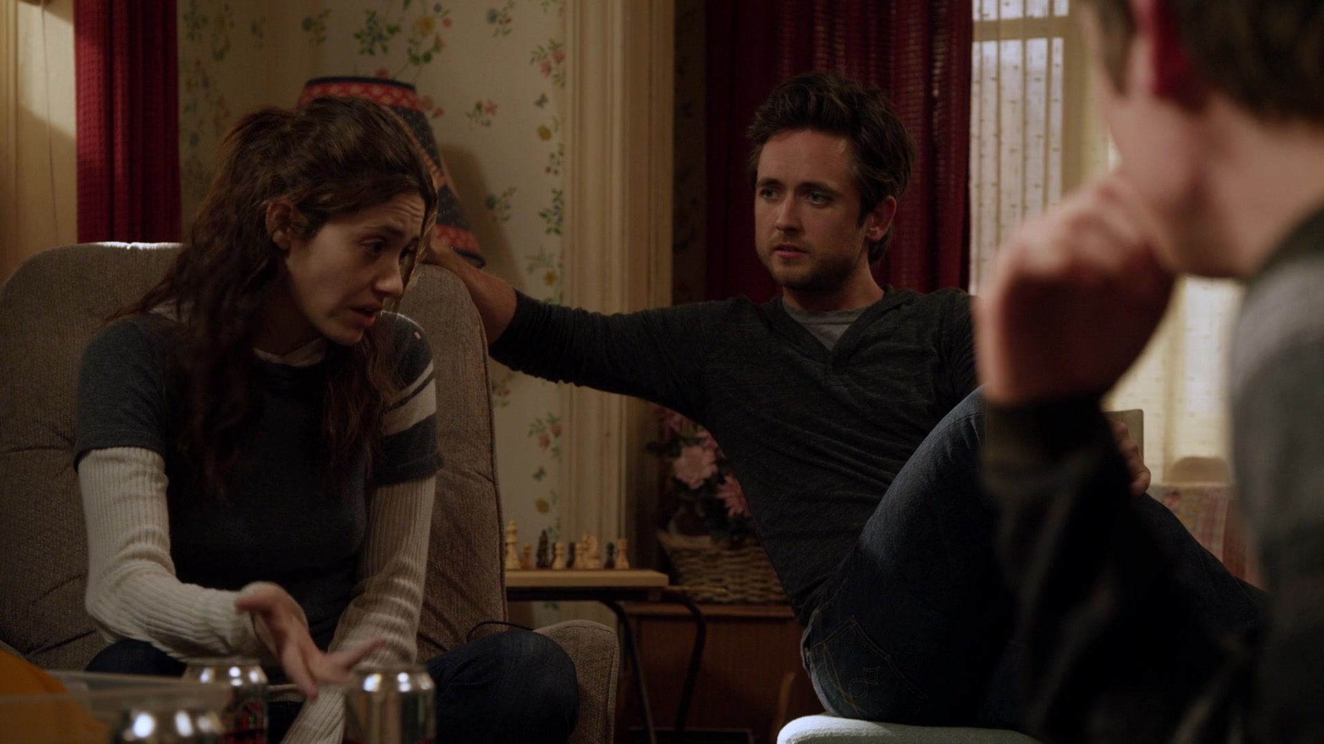 Shameless_US_S01E04_1080p_ERW_002705.jpg