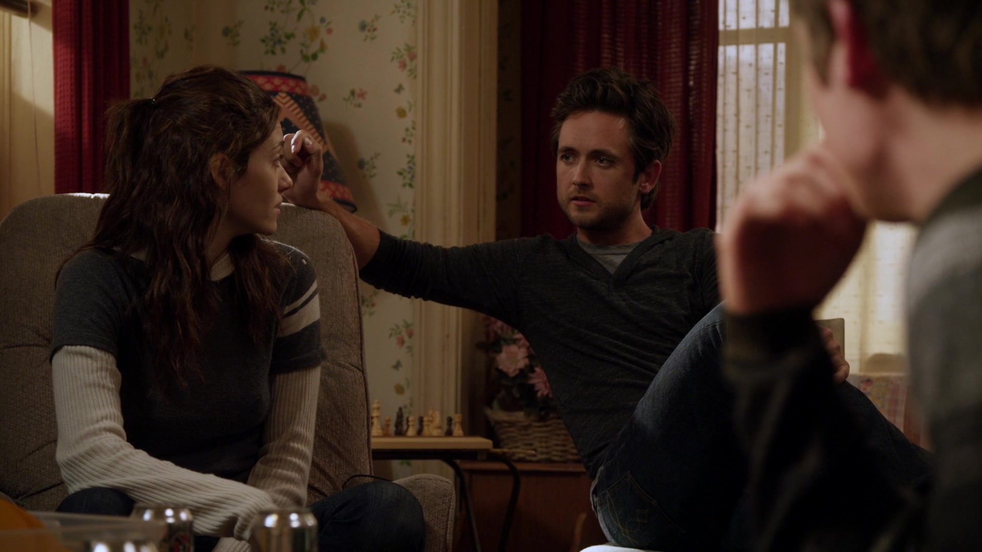 Shameless_US_S01E04_1080p_ERW_002709.jpg