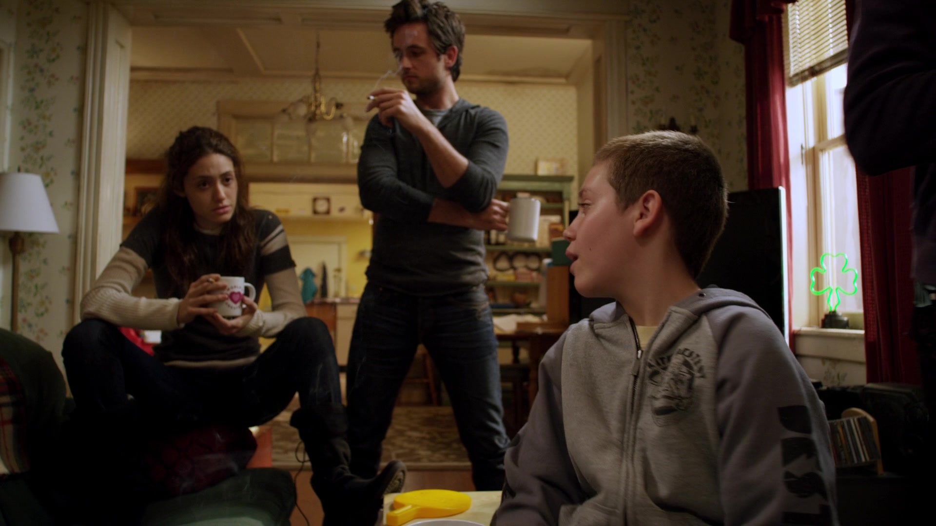 Shameless_US_S01E04_1080p_ERW_002780.jpg