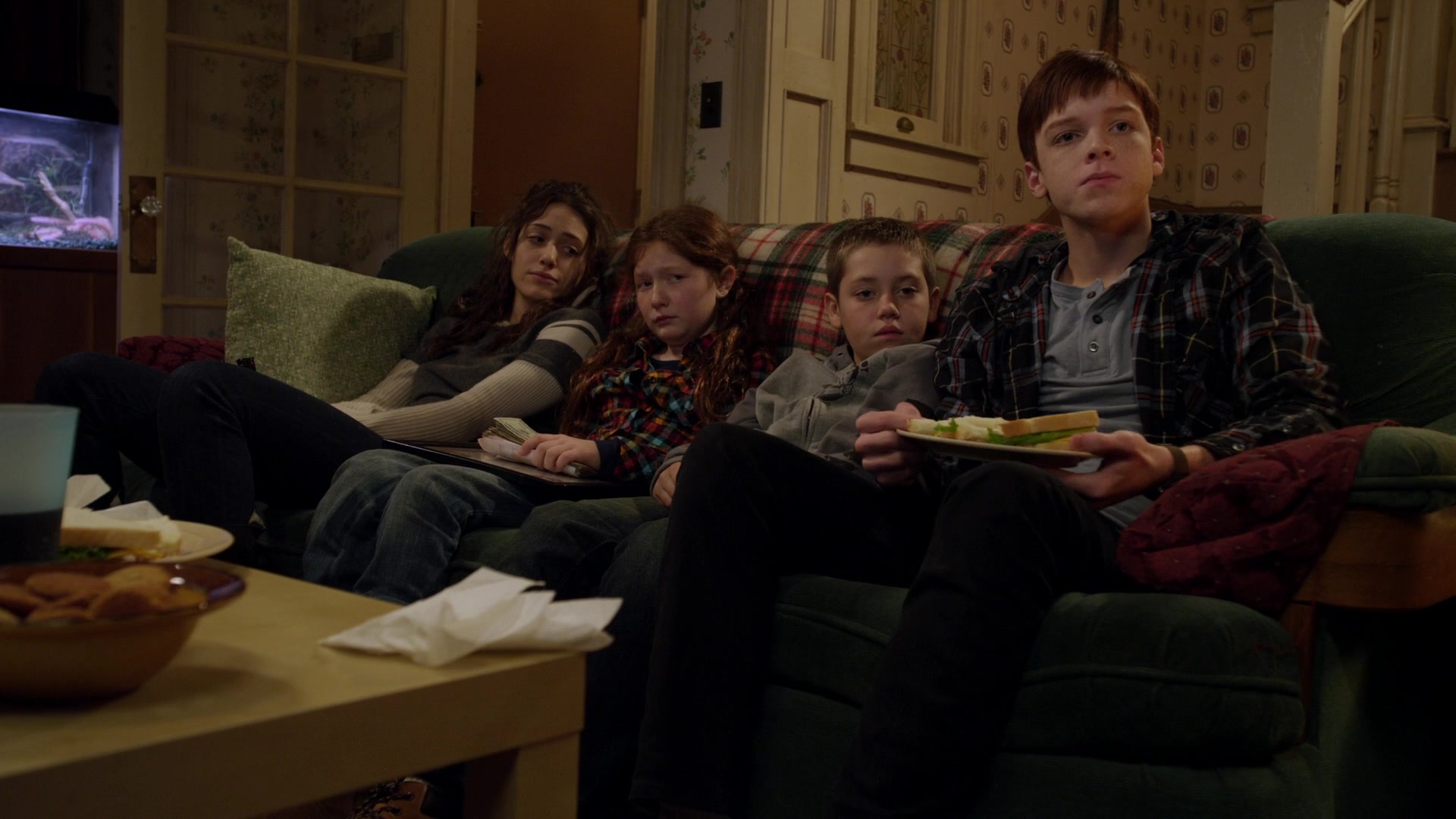 Shameless_US_S01E04_1080p_ERW_005300.jpg