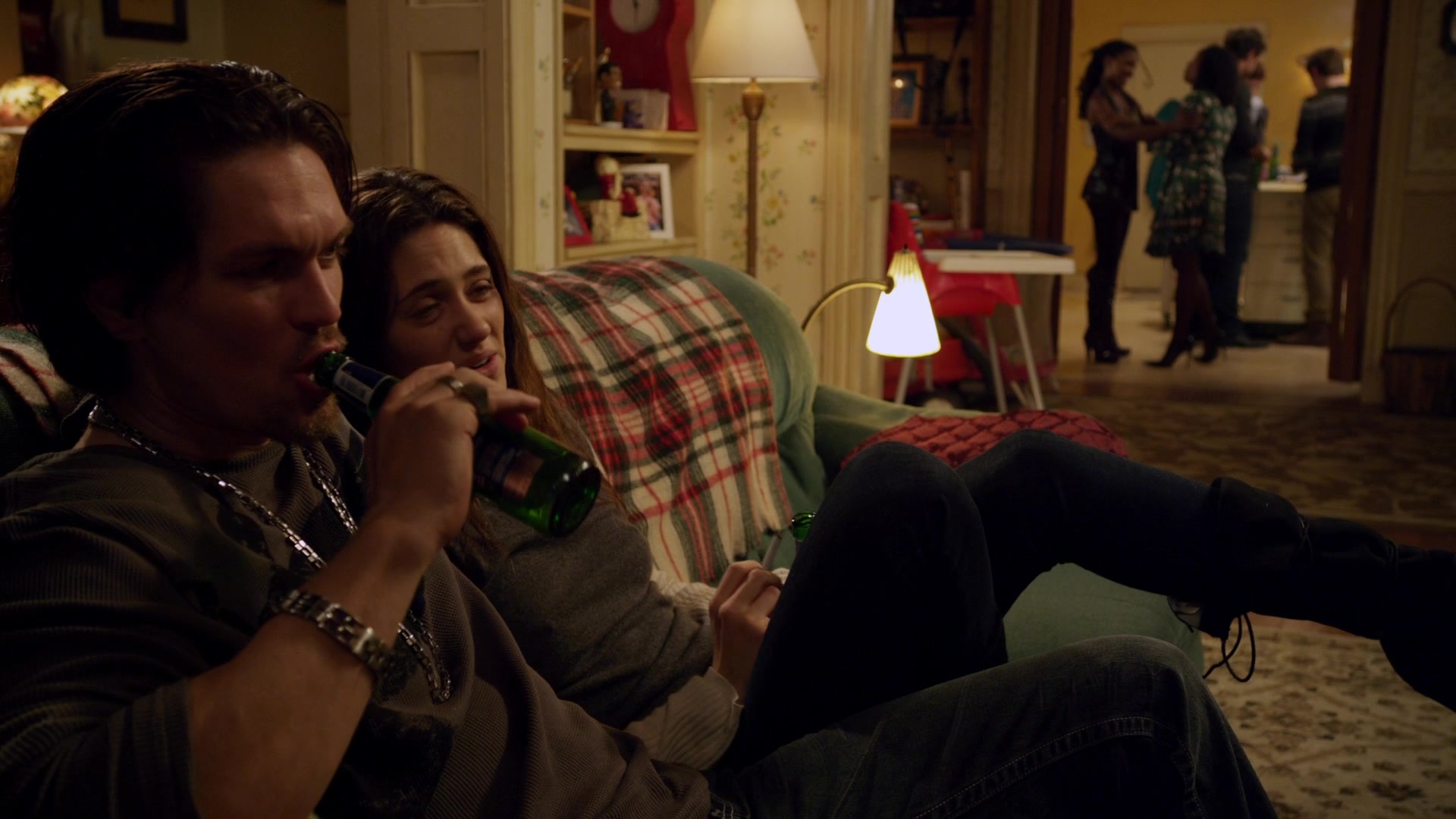 Shameless_US_S01E04_1080p_ERW_005876.jpg