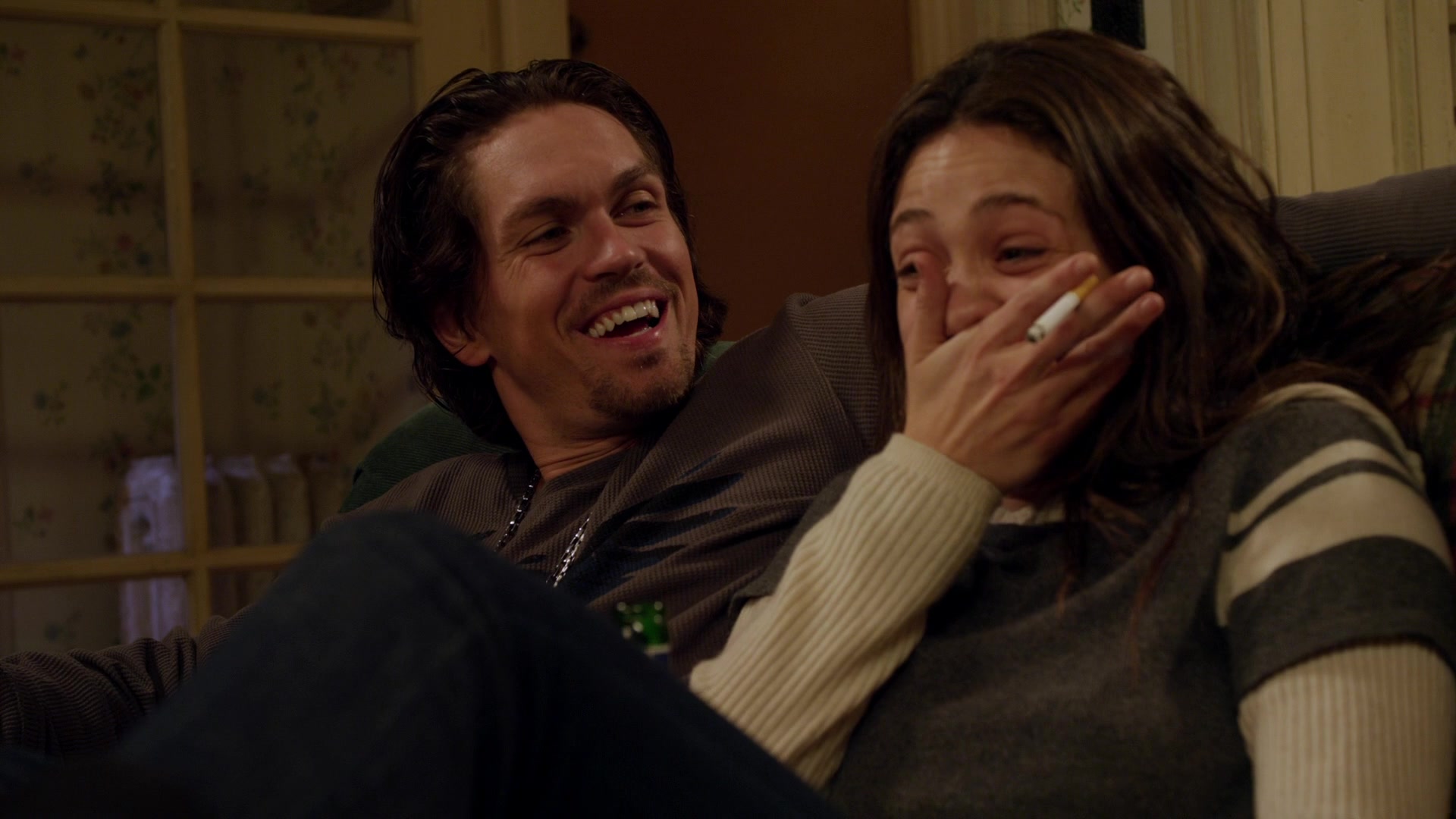 Shameless_US_S01E04_1080p_ERW_005904.jpg