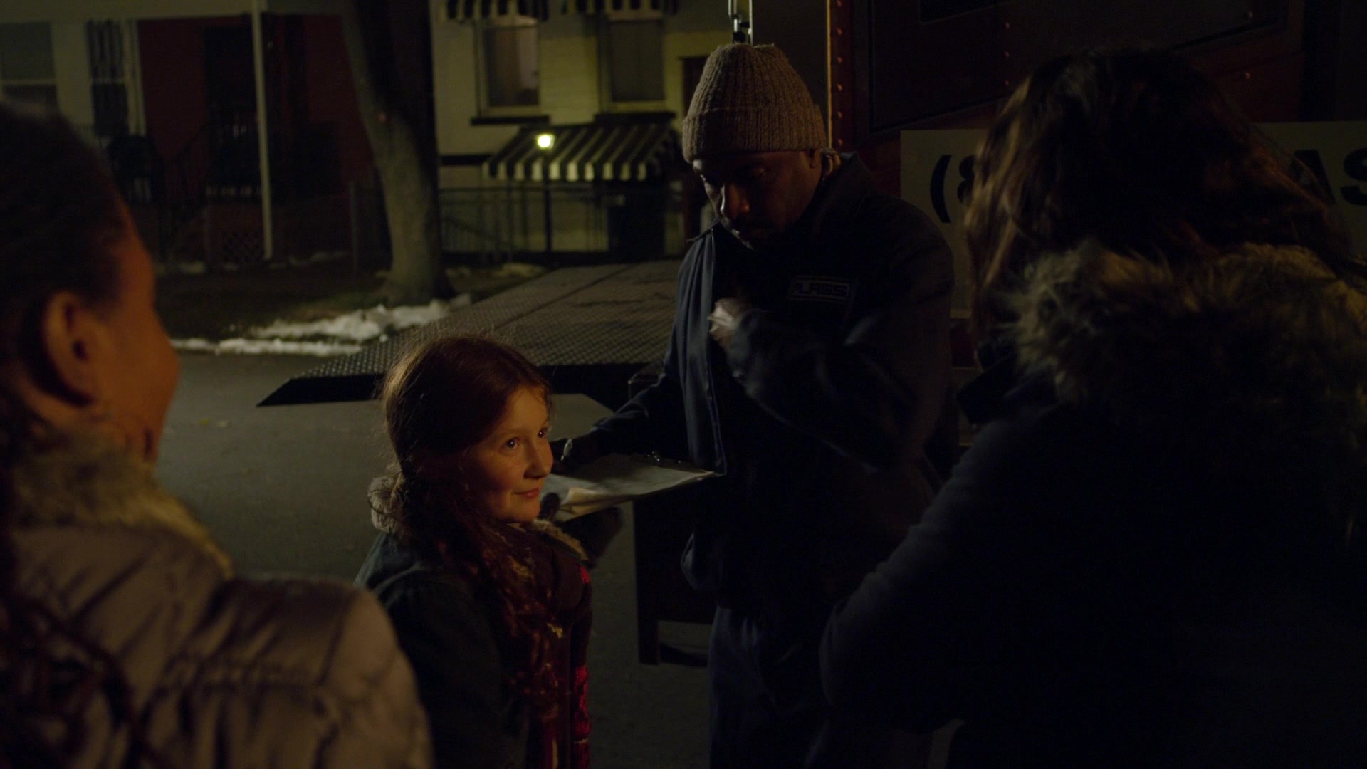 Shameless_US_S01E04_1080p_ERW_005977.jpg
