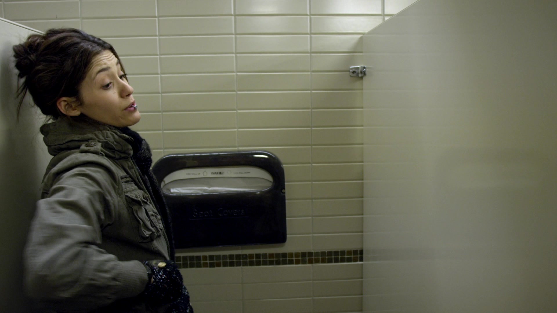 Shameless_US_S01E05_1080p_ERW_000317.jpg