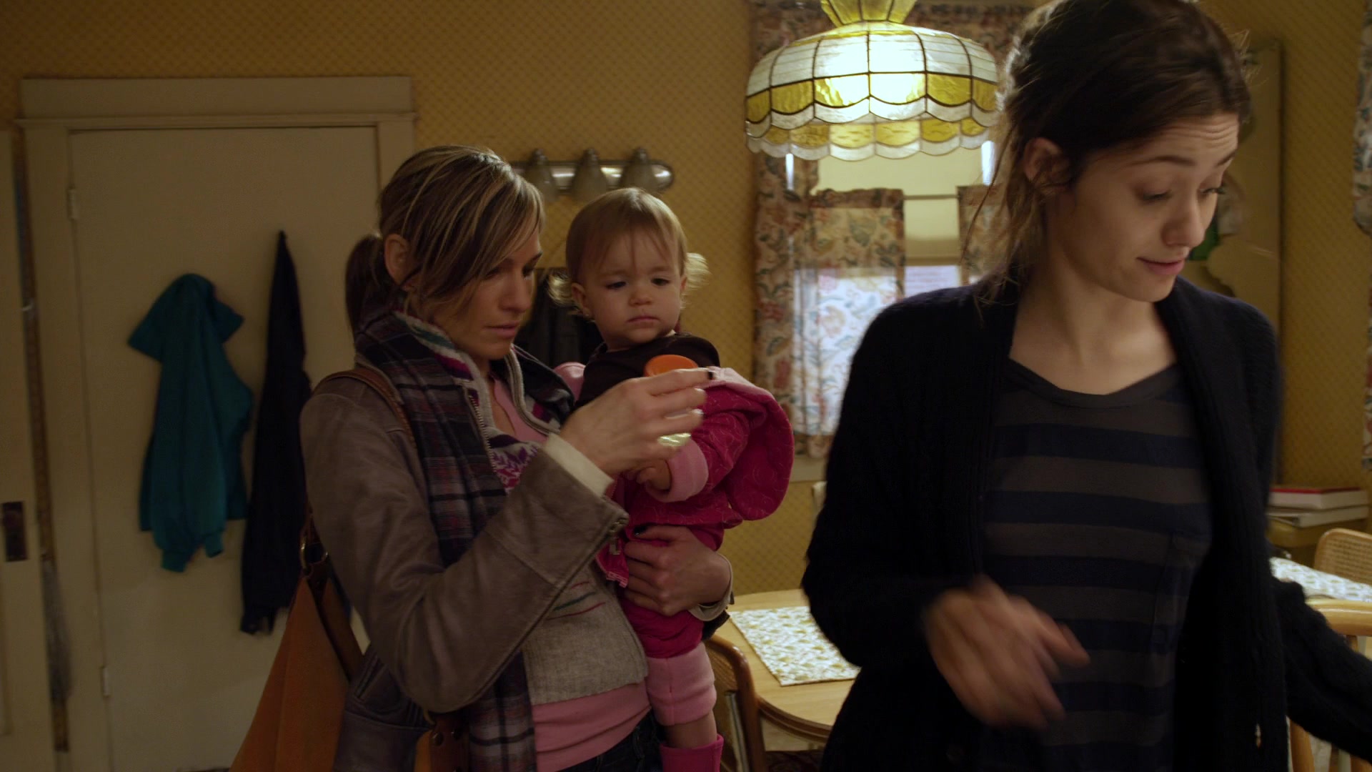 Shameless_US_S01E05_1080p_ERW_001015.jpg