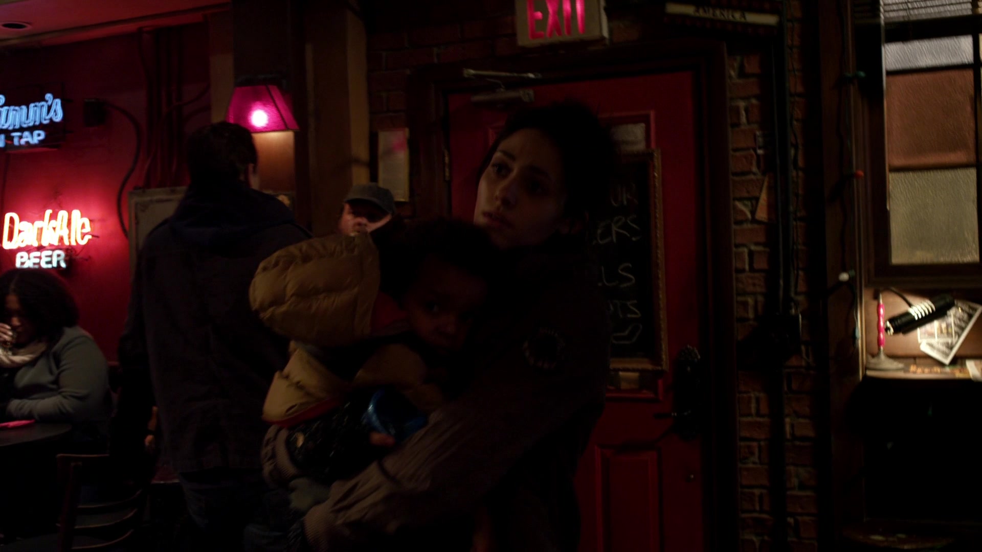 Shameless_US_S01E05_1080p_ERW_001341.jpg