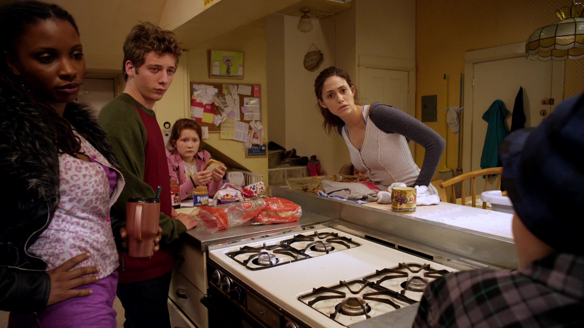Shameless_US_S01E05_1080p_ERW_002172.jpg