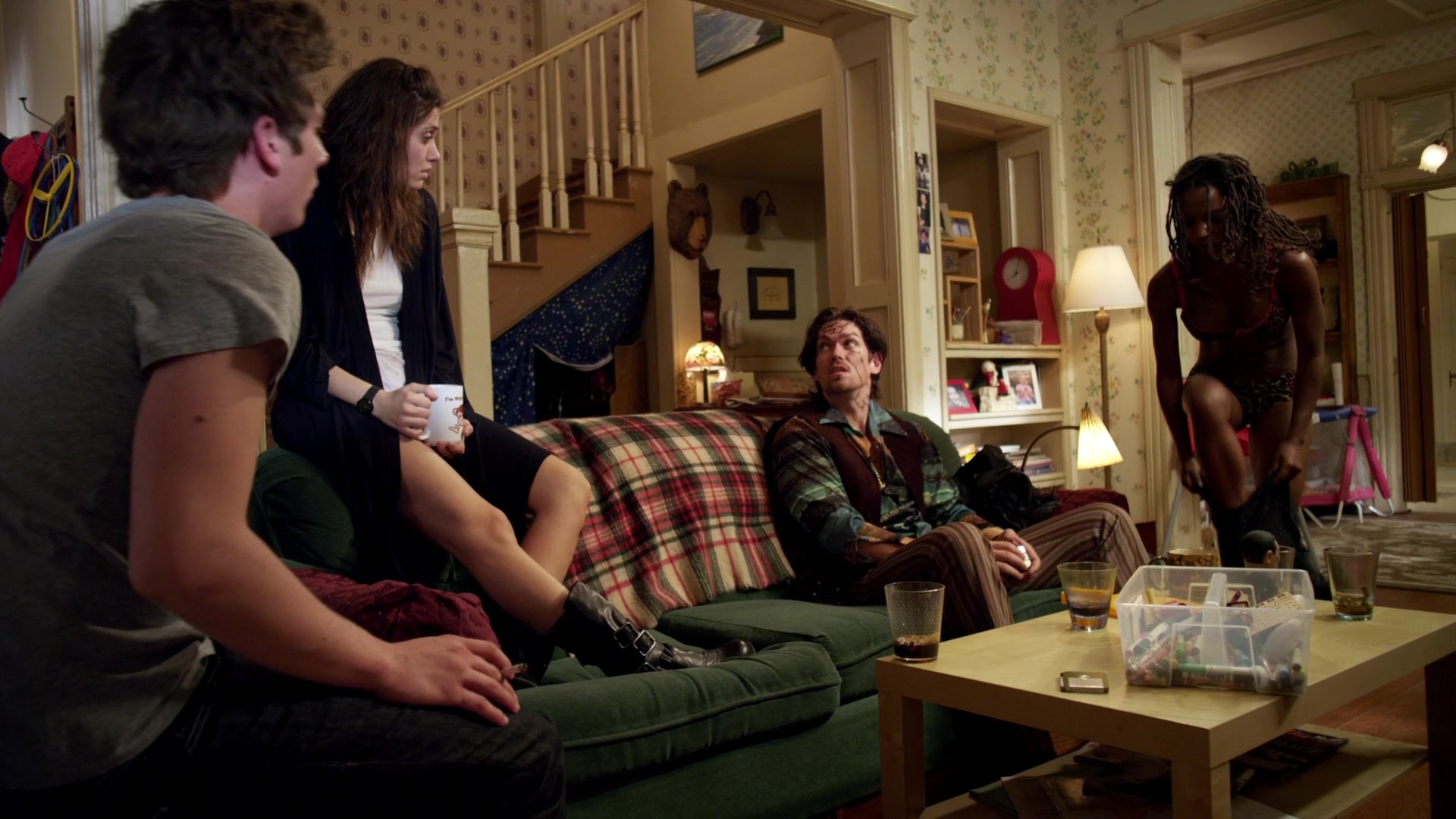 Shameless_US_S01E05_1080p_ERW_003963.jpg