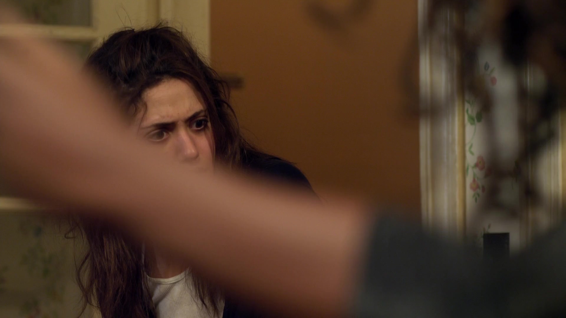 Shameless_US_S01E05_1080p_ERW_003978.jpg