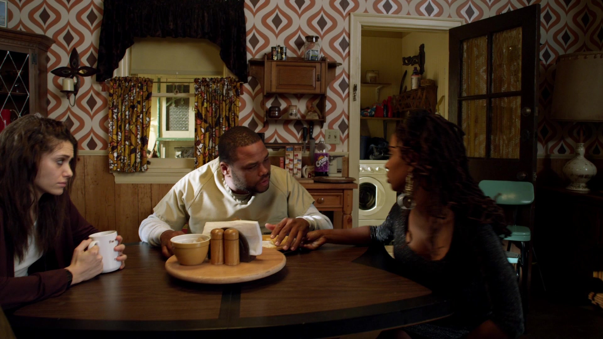 Shameless_US_S01E05_1080p_ERW_004127.jpg