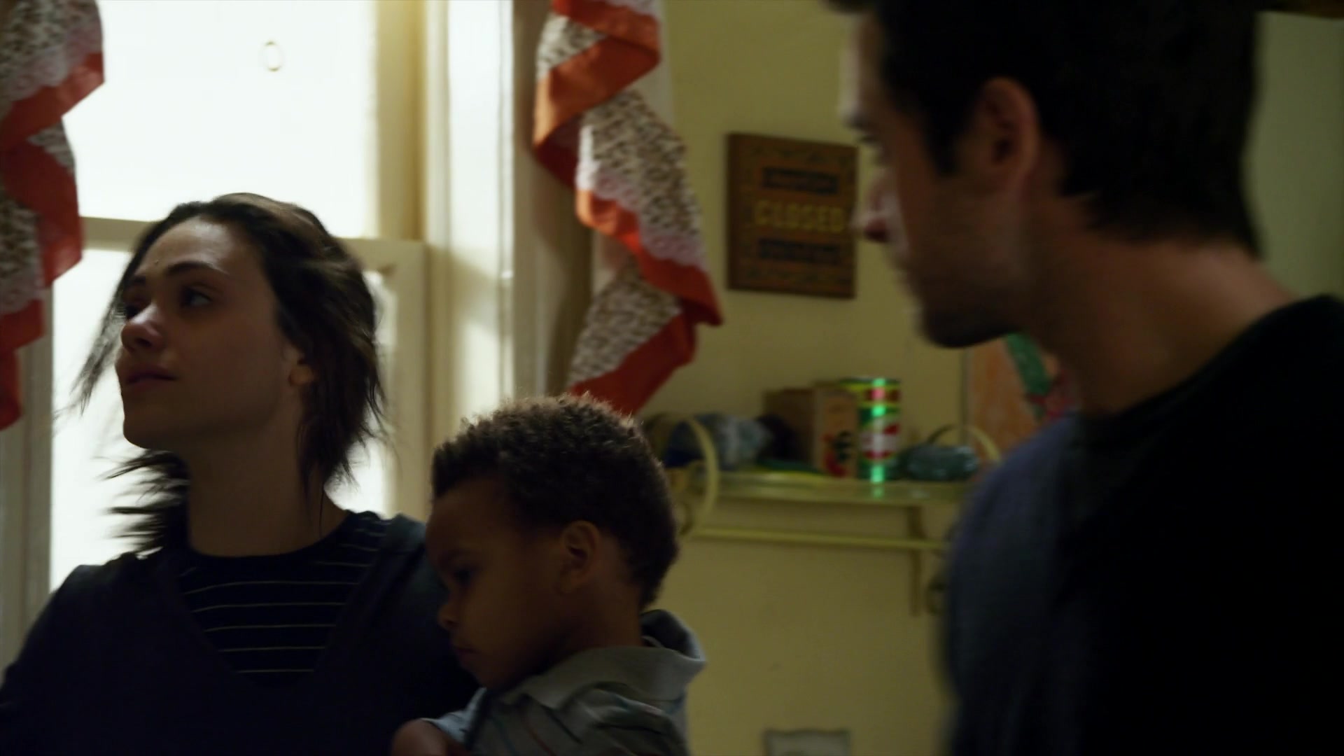Shameless_US_S01E06_1080p_ERW_001448.jpg