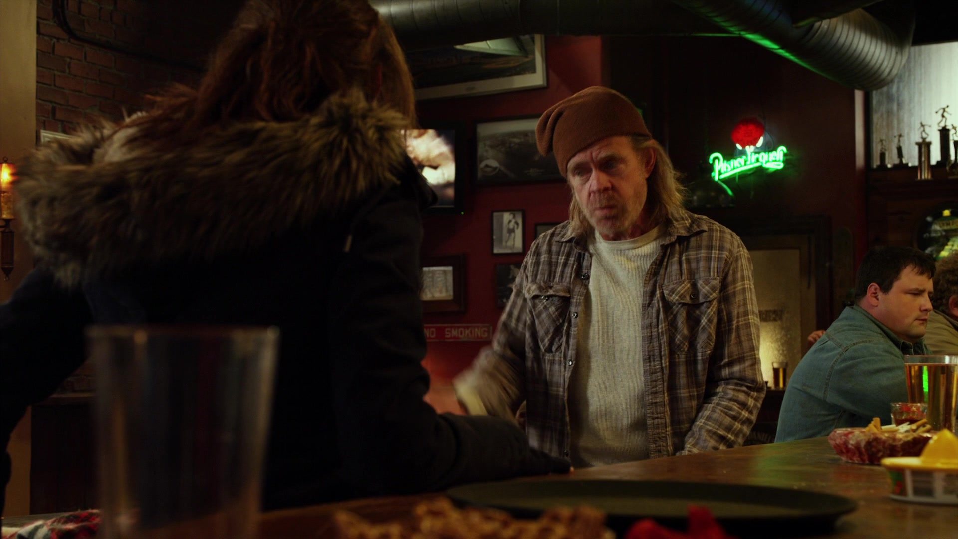 Shameless_US_S01E06_1080p_ERW_002035.jpg