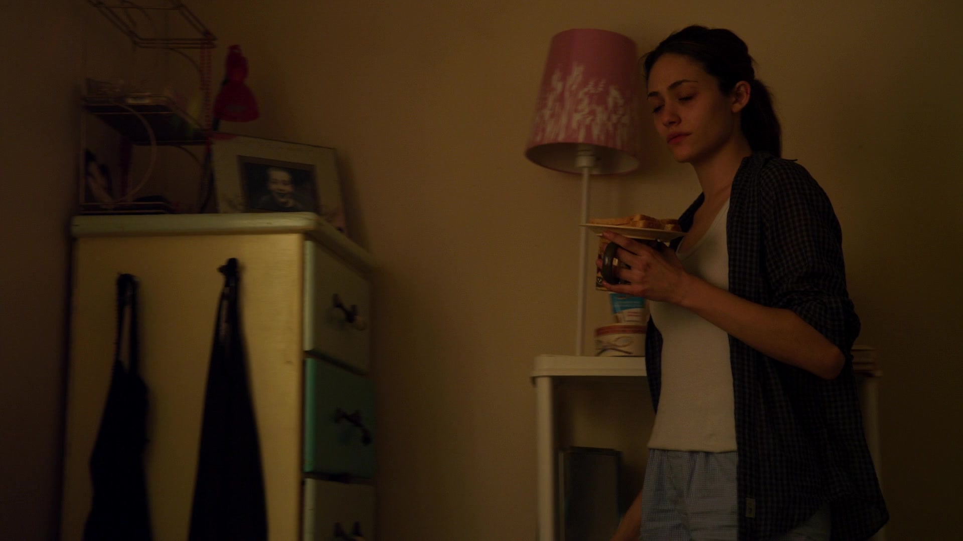 Shameless_US_S01E08_1080p_ERW_000762.jpg