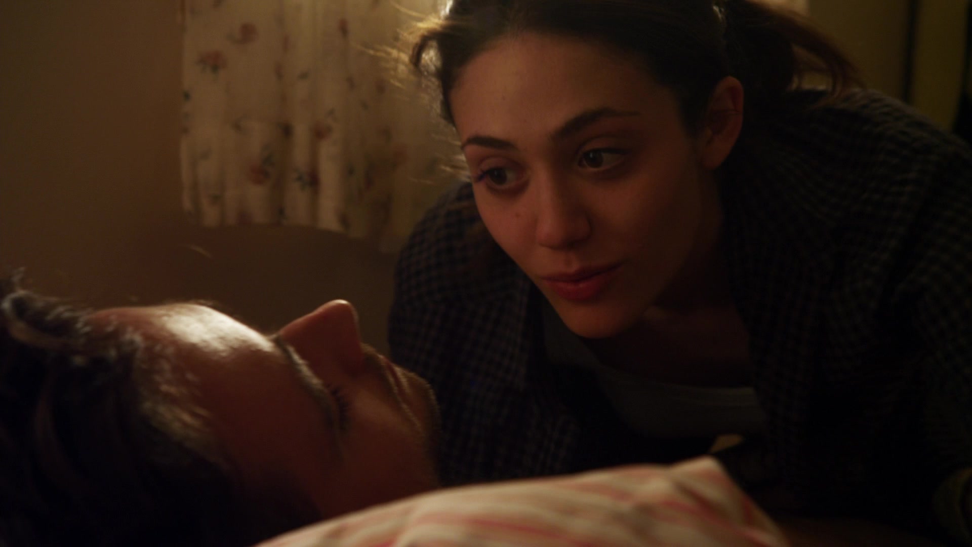 Shameless_US_S01E08_1080p_ERW_000800.jpg