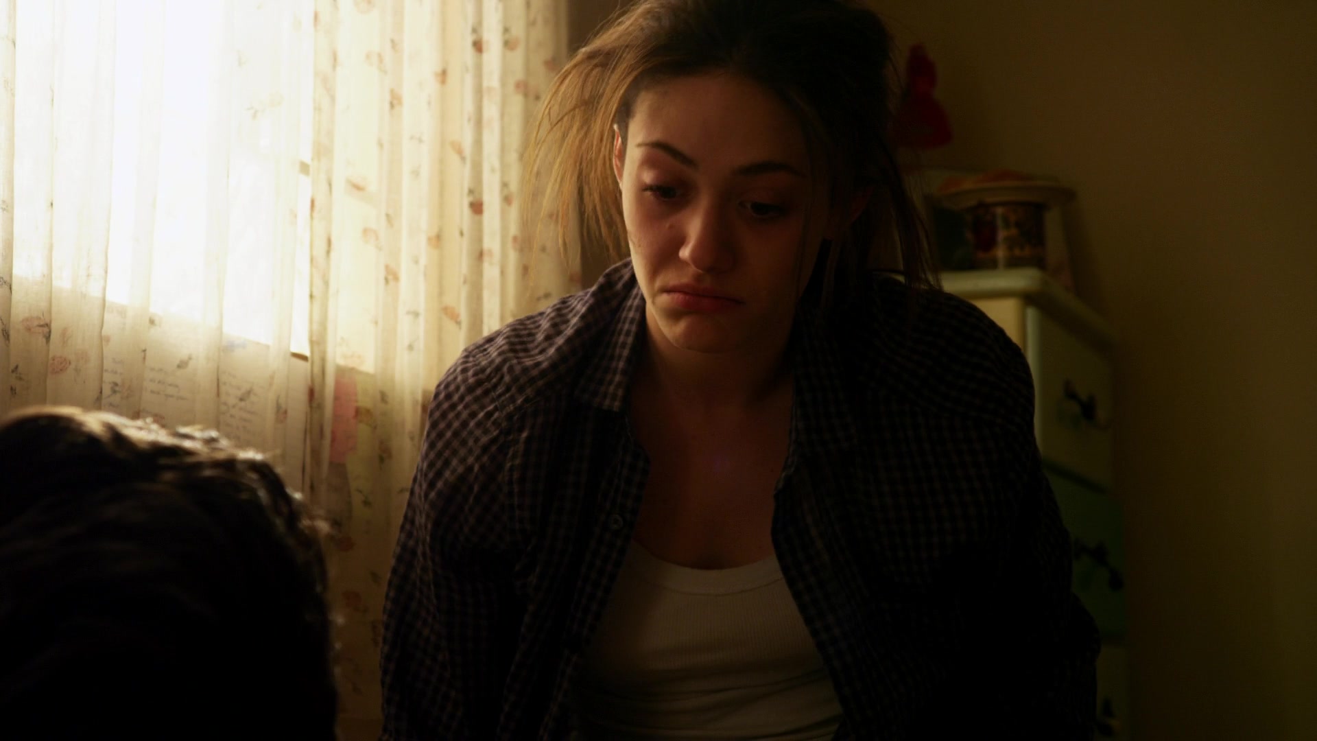 Shameless_US_S01E08_1080p_ERW_000877.jpg