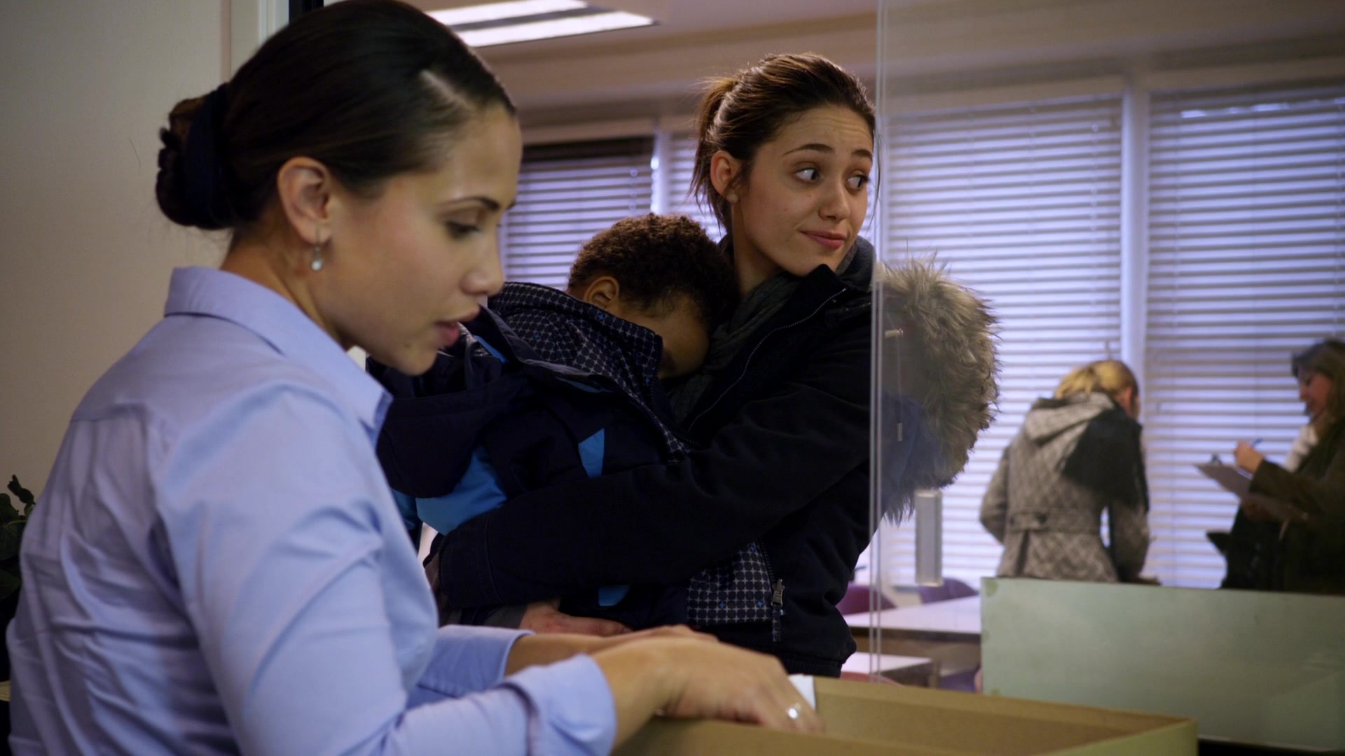 Shameless_US_S01E08_1080p_ERW_001698.jpg