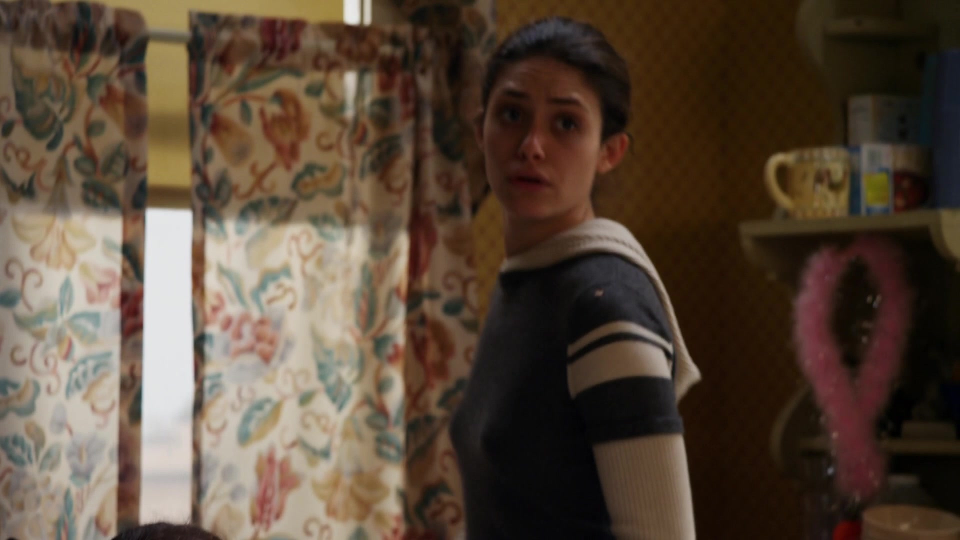 Shameless_US_S01E08_1080p_ERW_004311.jpg