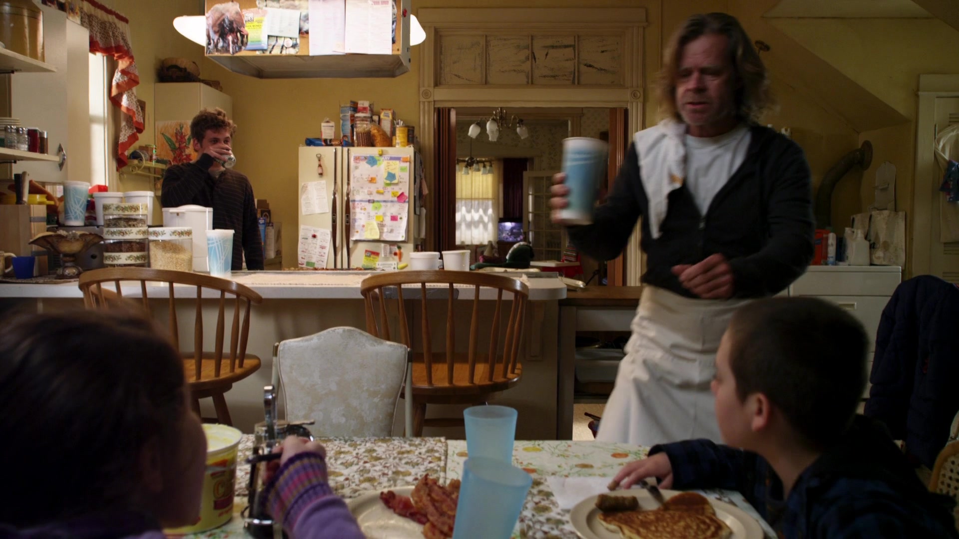 Shameless_US_S01E08_1080p_ERW_004340.jpg