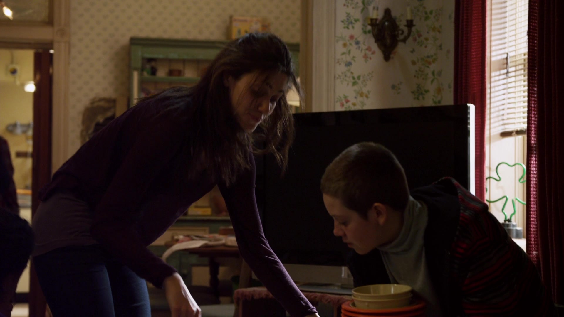 Shameless_US_S01E09_1080p_ERW_005410.jpg