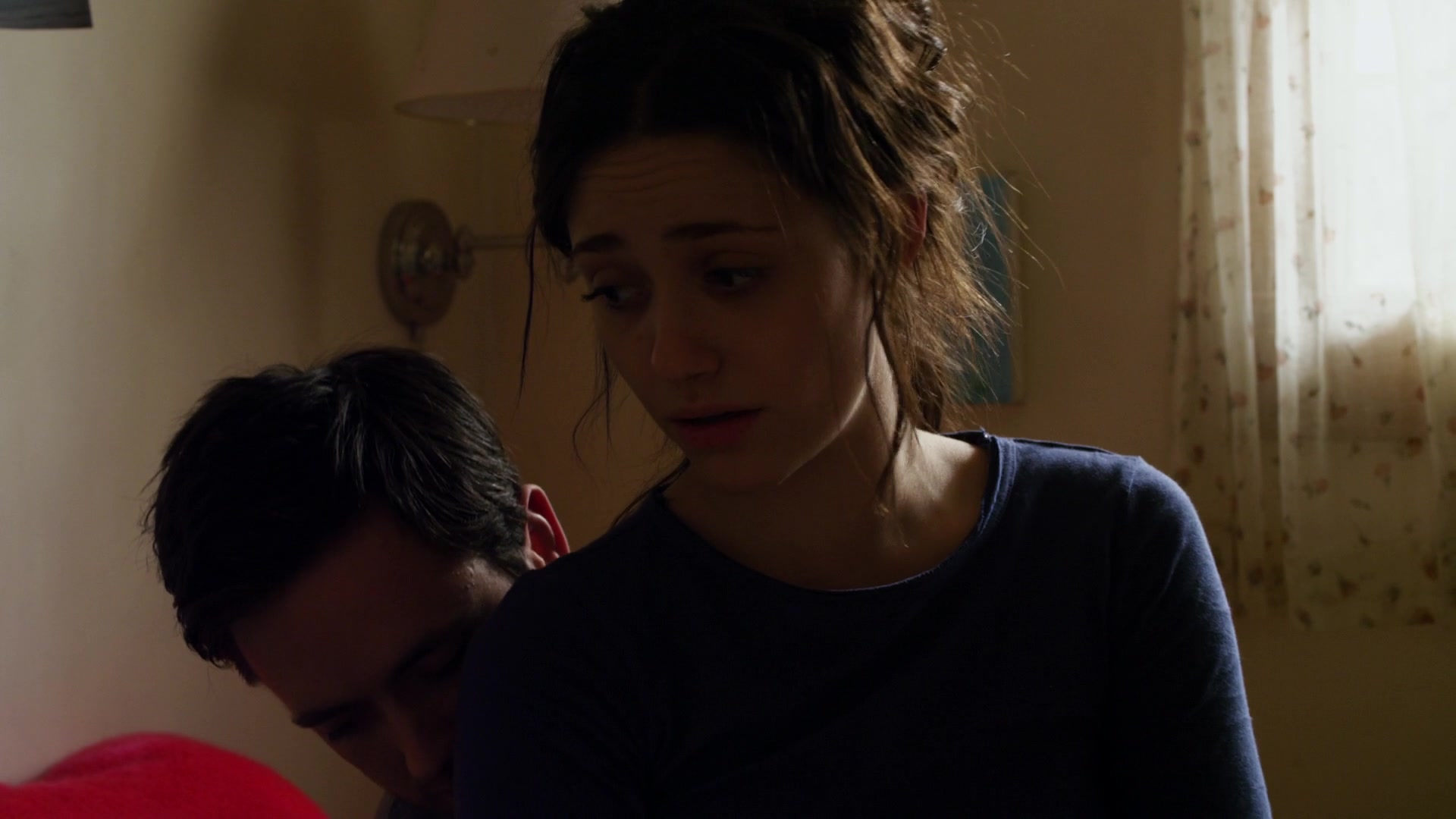 Shameless_US_S01E11_1080p_ERW_000445.jpg