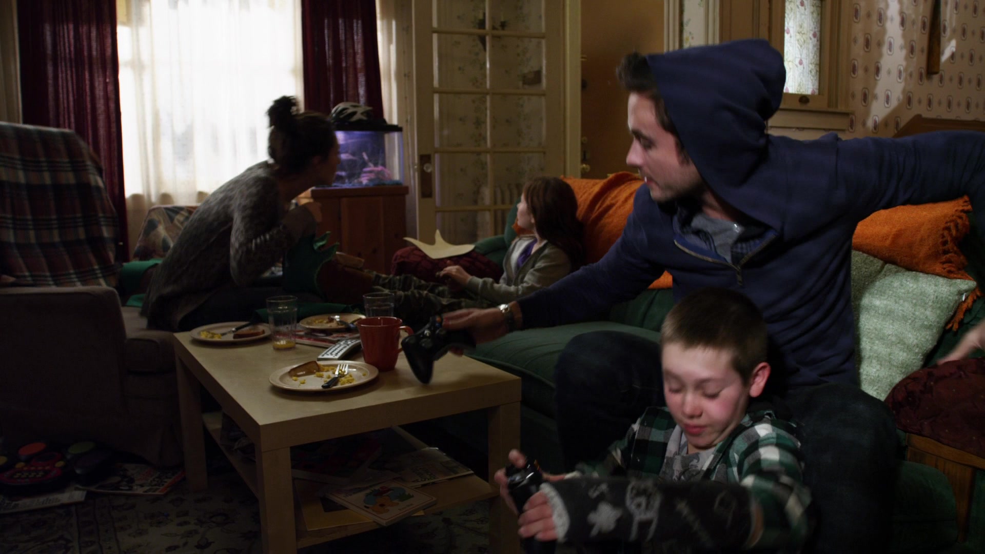 Shameless_US_S01E11_1080p_ERW_004169.jpg