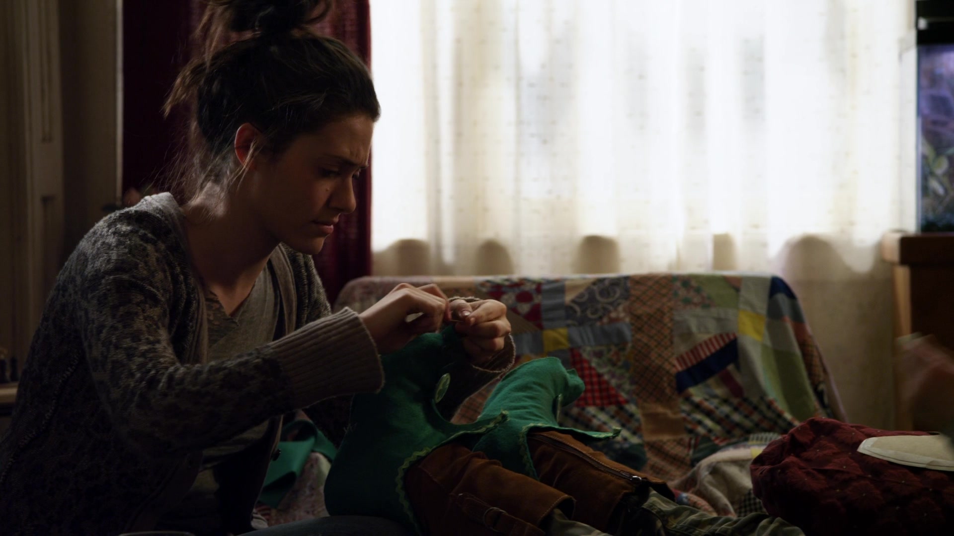 Shameless_US_S01E11_1080p_ERW_004184.jpg
