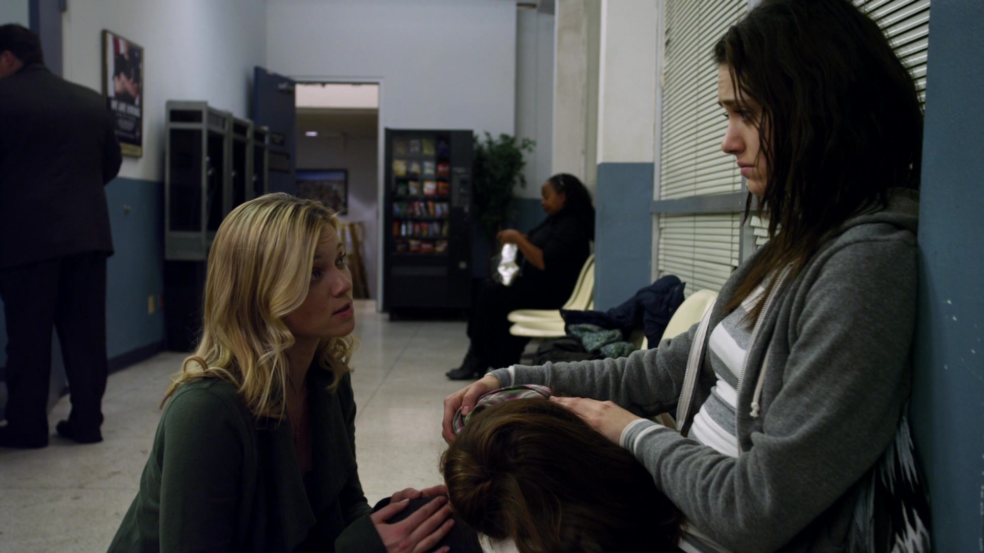 Shameless_US_S01E12_1080p_ERW_000998.jpg