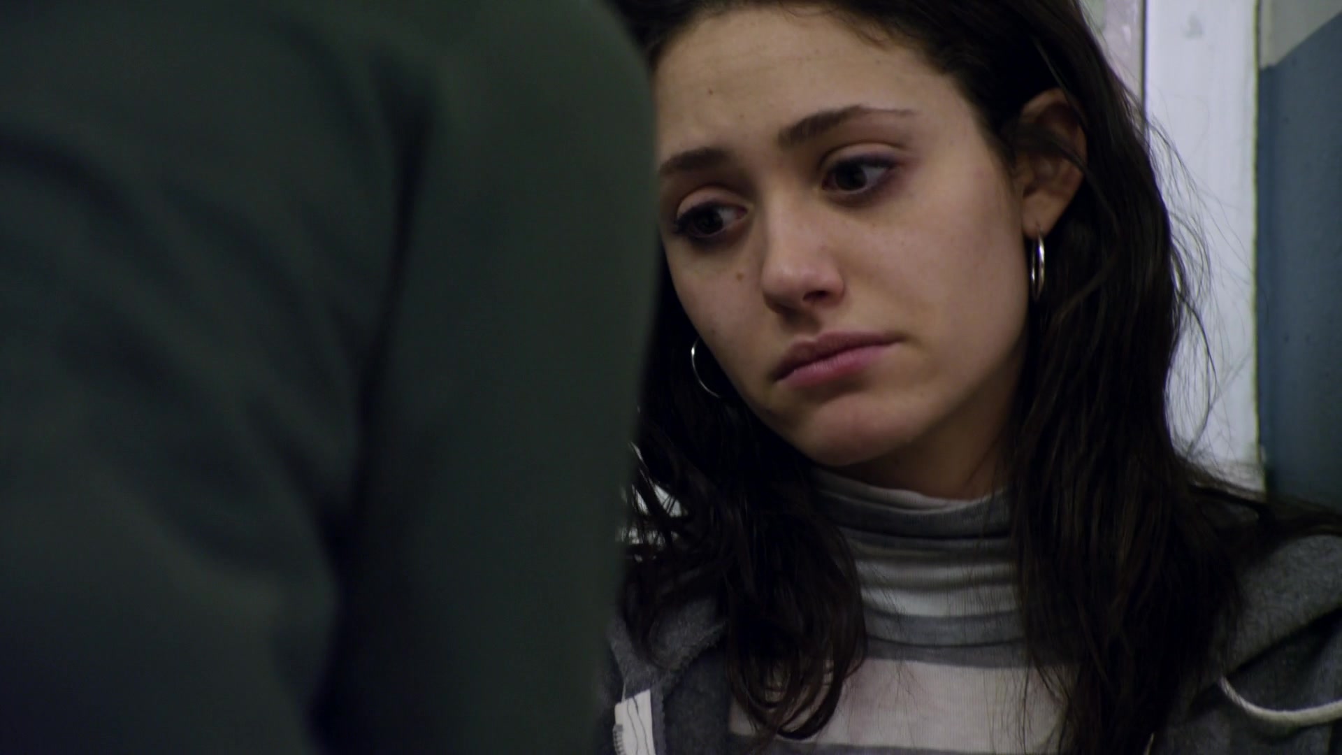 Shameless_US_S01E12_1080p_ERW_001014.jpg