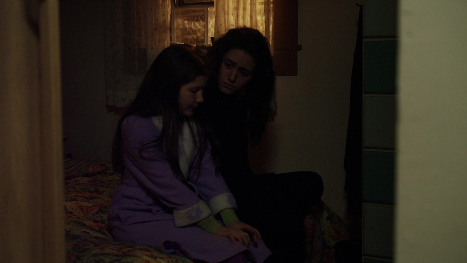 Shameless_US_S01E12_1080p_ERW_004270.jpg
