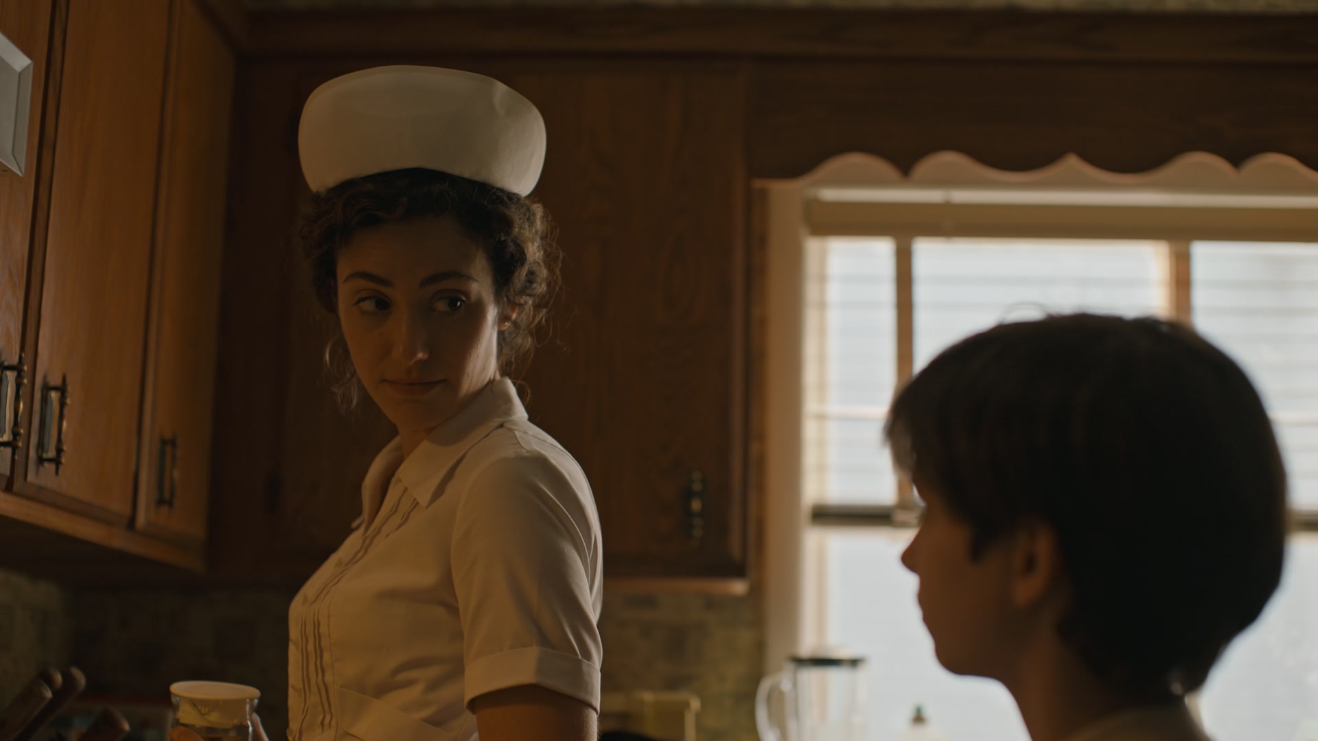 The_Crowded_Room_S01E05_Savior_1080p_ERW_001222.jpg
