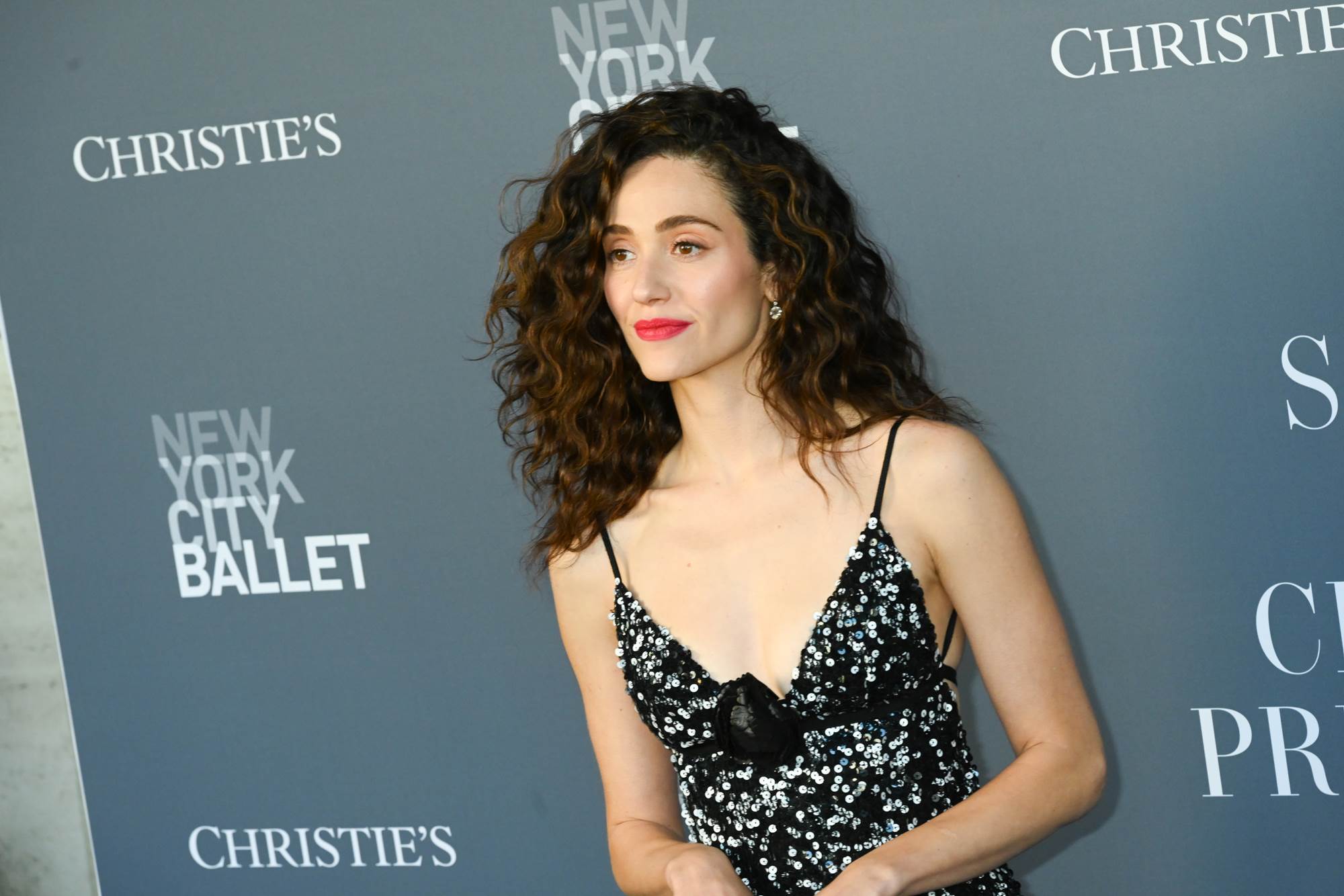 emmyrossumweb_28929~9.jpg