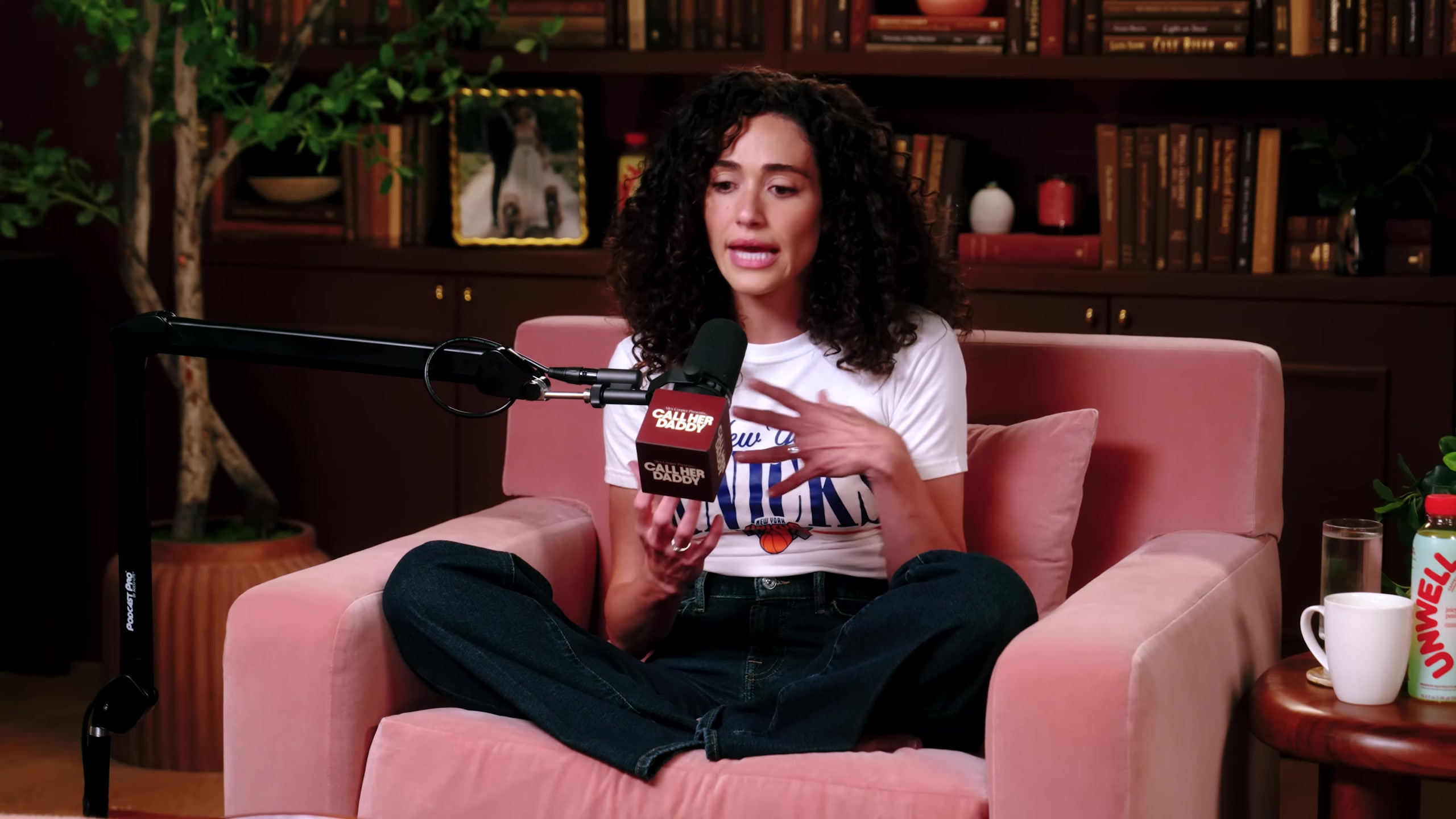 emmyrossumweb_callherdaddypod_000623.jpg emmyrossumweb_callherdaddypod_000623.jpg