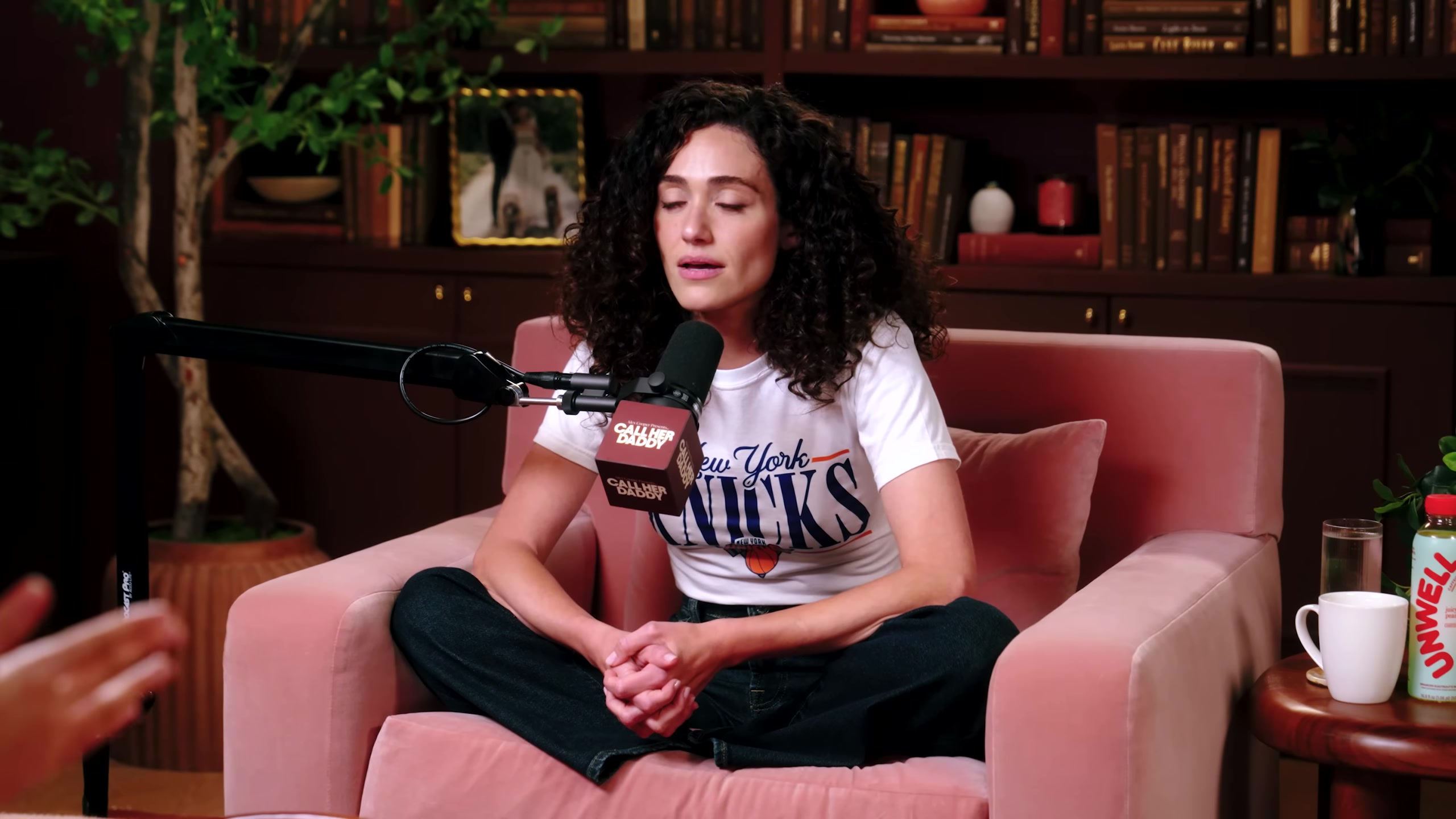 emmyrossumweb_callherdaddypod_004083.jpg emmyrossumweb_callherdaddypod_004083.jpg