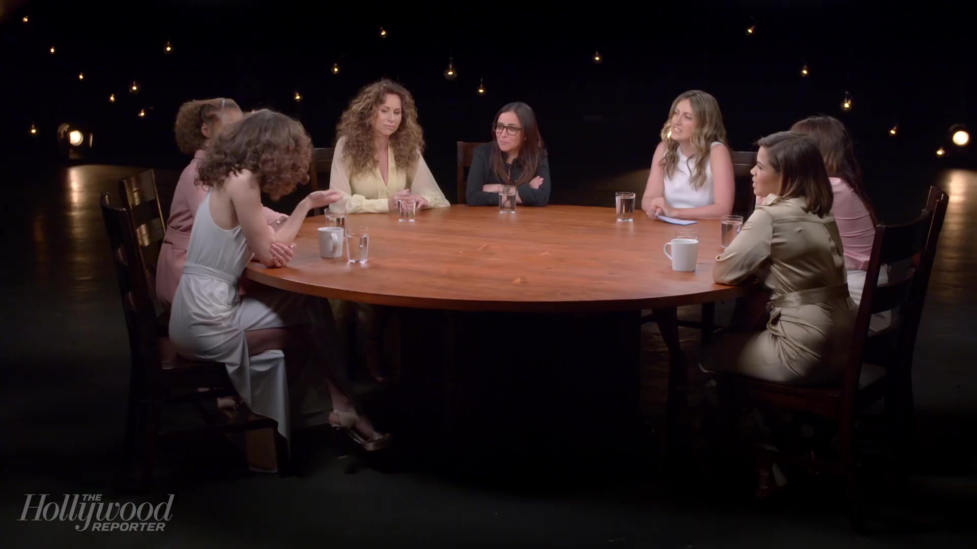 emmyrossumweb_comedyactressroundtable_hollywoodreporter17_000276.jpg